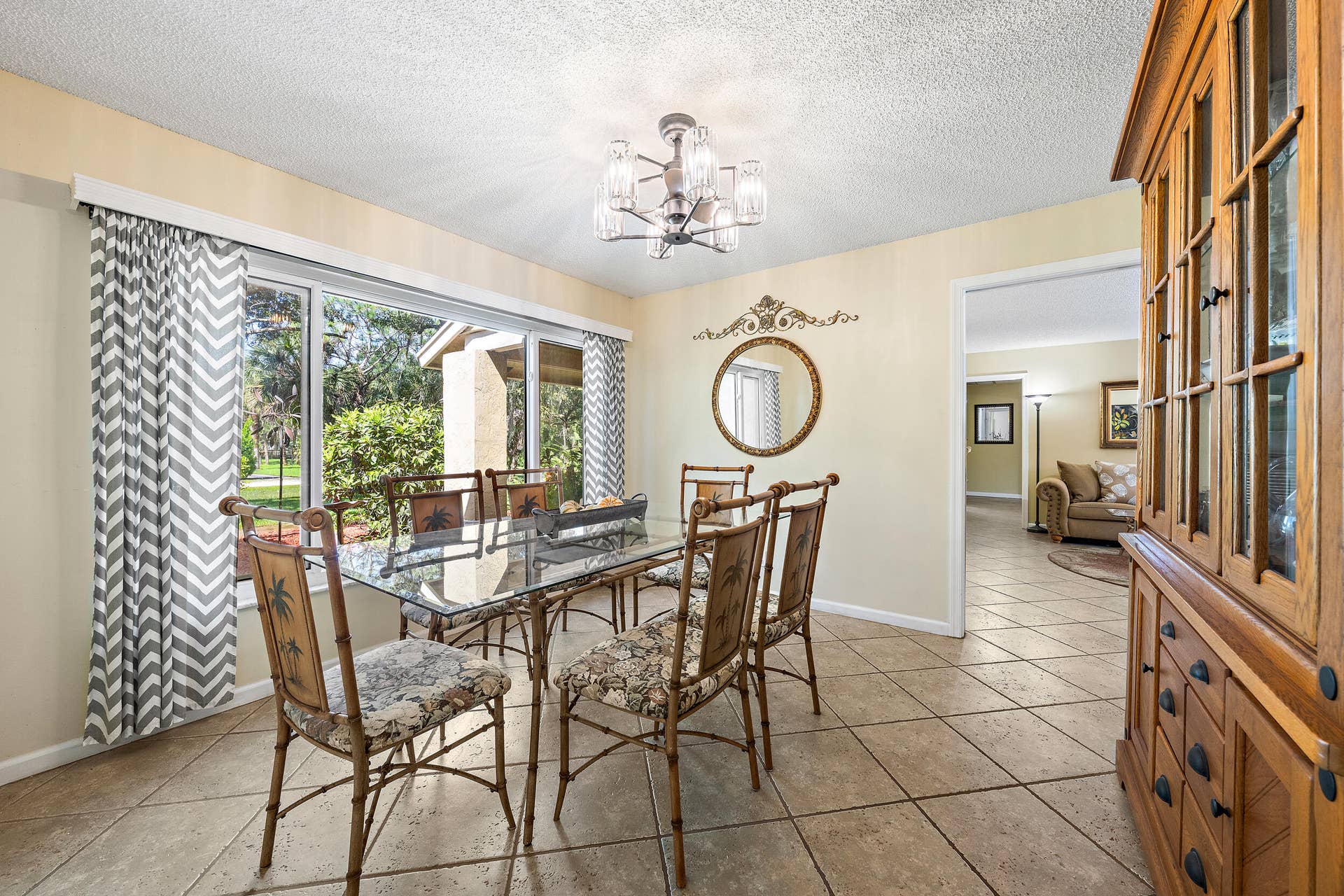 15606 87th Trail N, Palm Beach Gardens, FL 33418 Dining Room