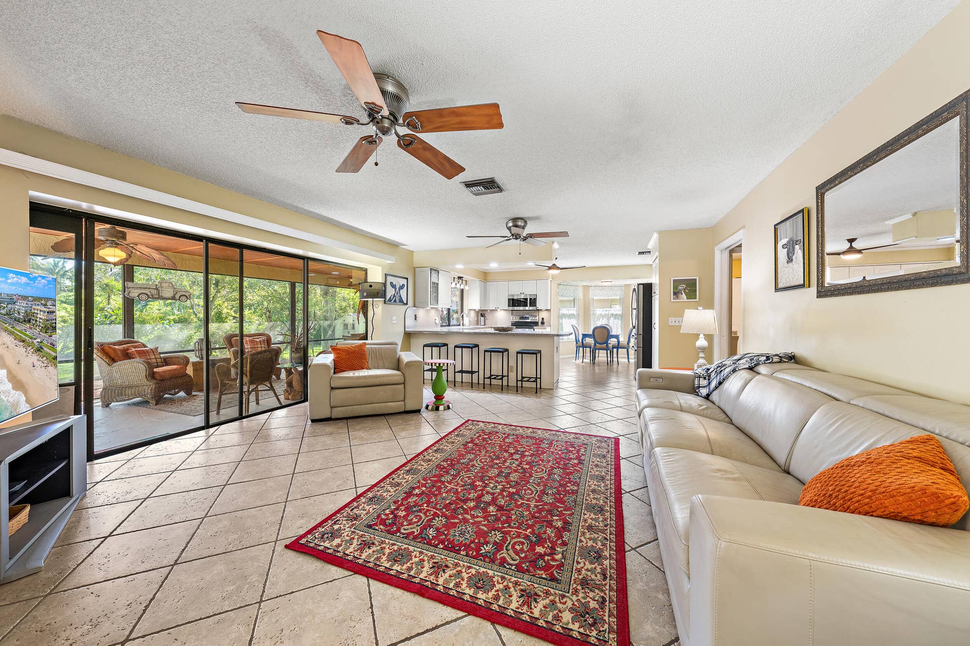 15606 87th Trail N, Palm Beach Gardens, FL 33418 Family Room