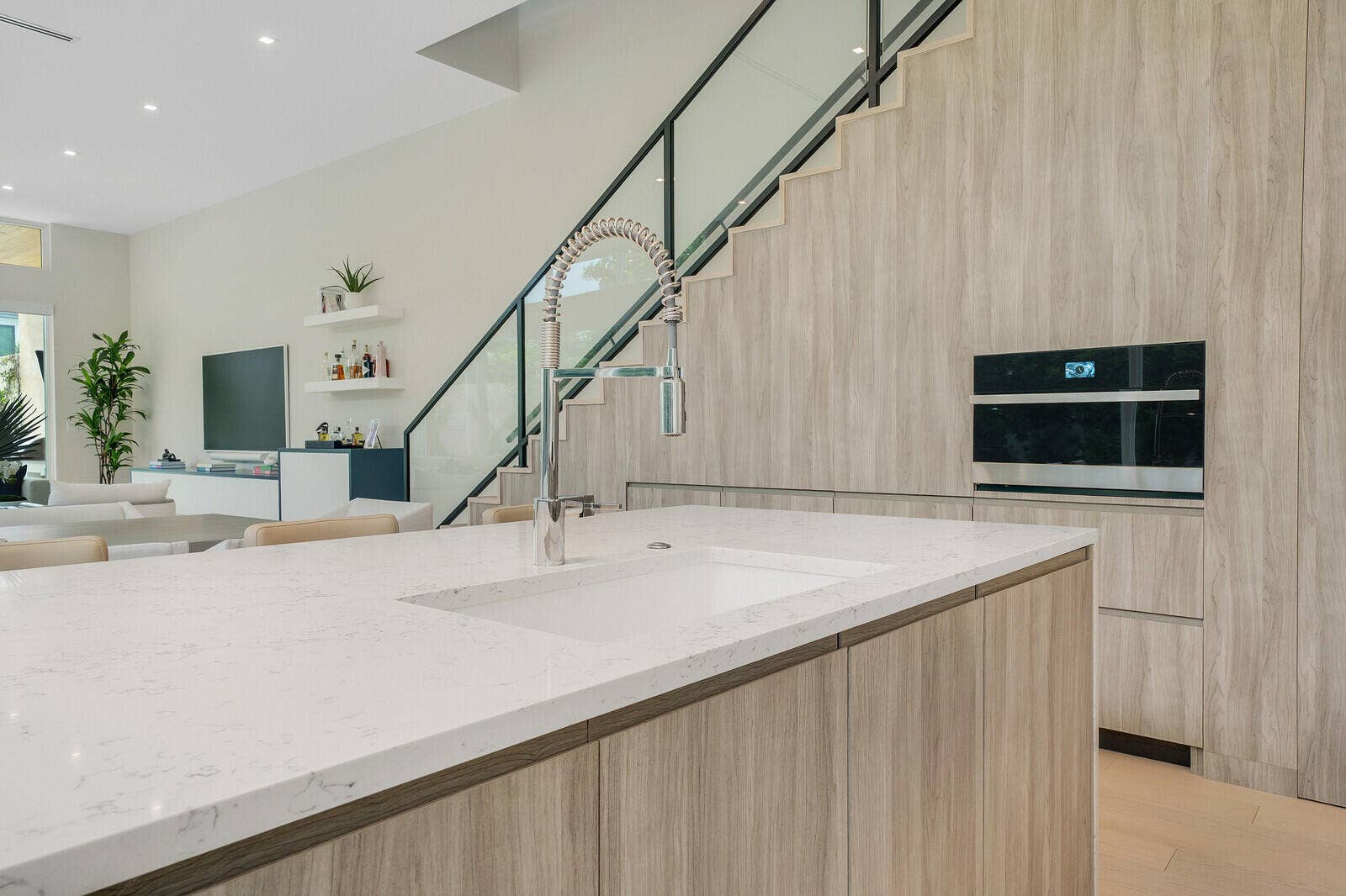 Custom Kitchen with Modern Finishes