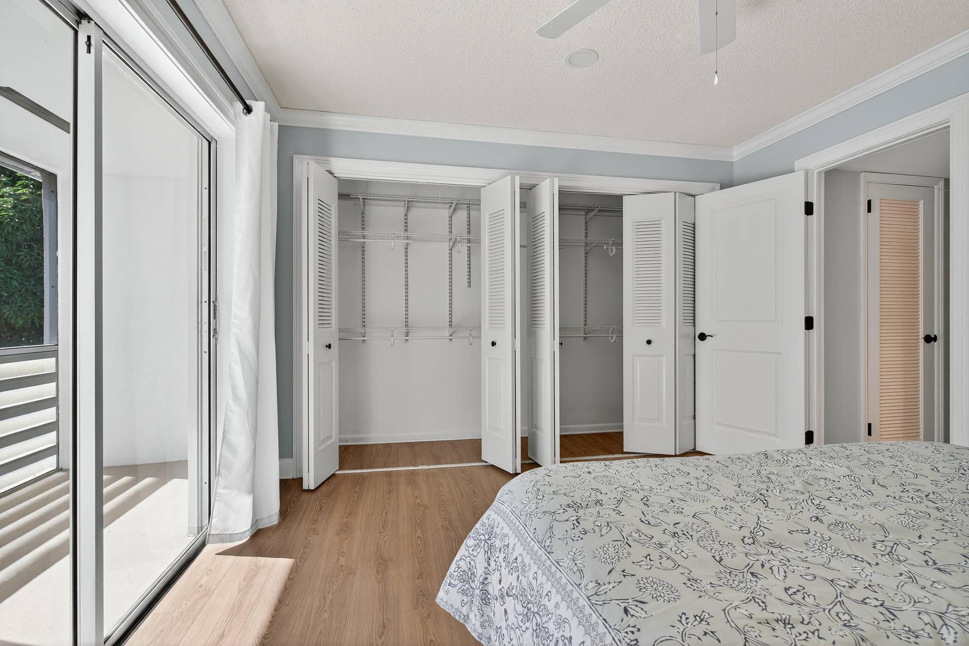 71 Canterbury C, West Palm Beach, FL 33417 Master closets