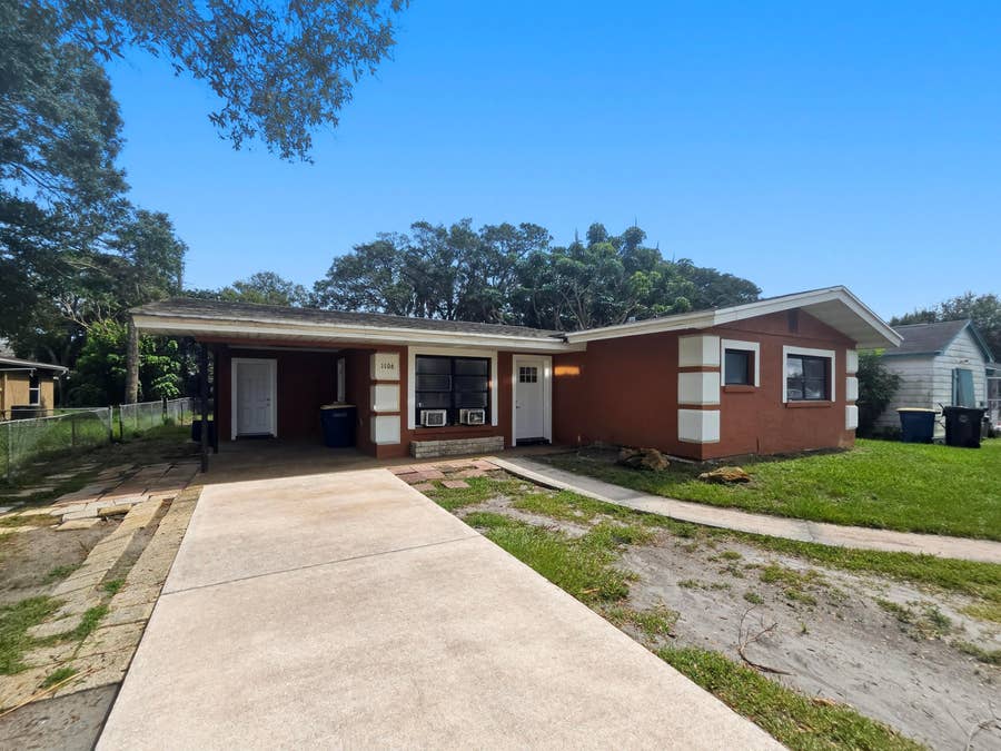 Property photo for 1106 S 7TH Street, Fort Pierce, FL