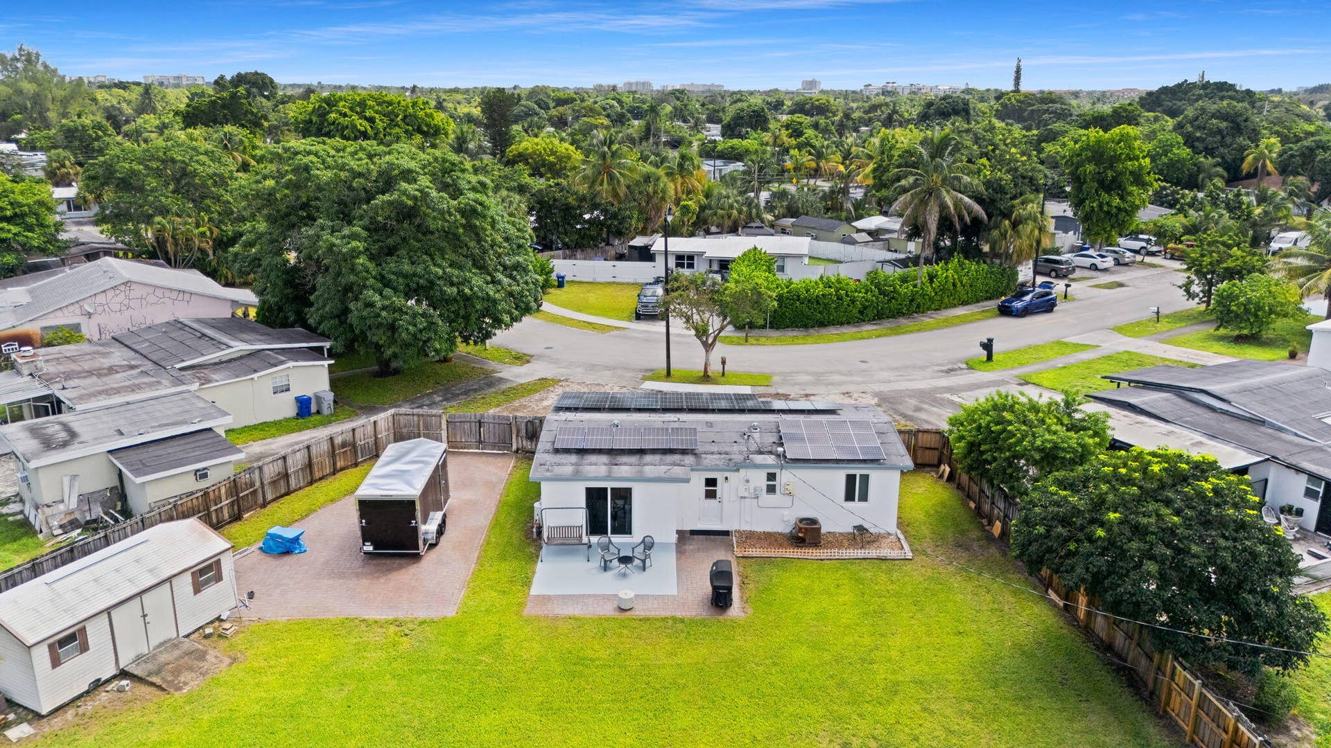 5287 NE 14TH Terrace, Pompano Beach, FL 33064 7-web-or-mls-DJI_20261012124830_0029_D