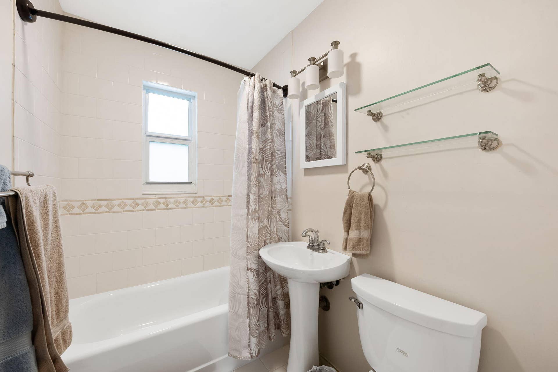 5287 NE 14TH Terrace, Pompano Beach, FL 33064 18-web-or-mls-DSC_9123