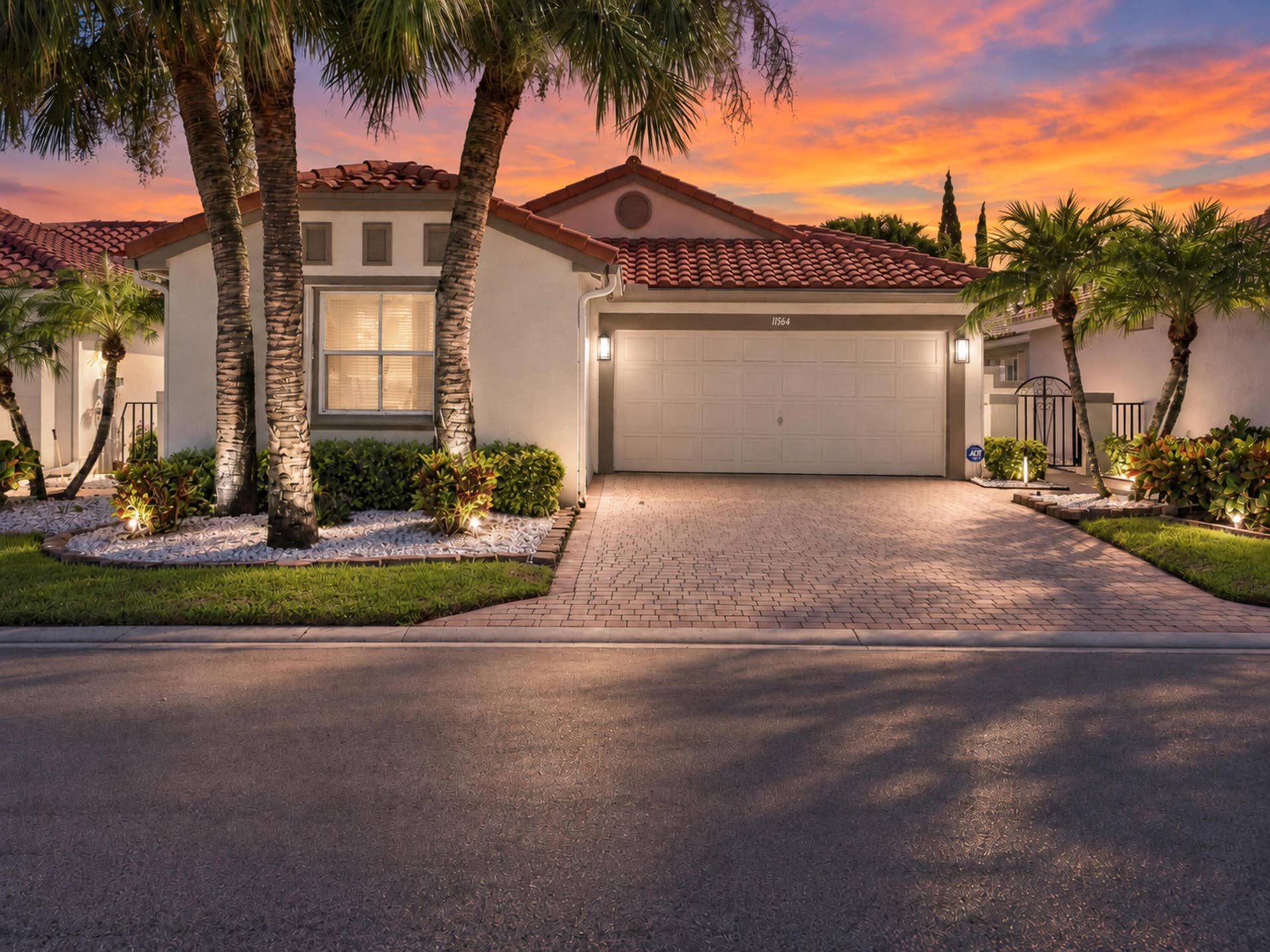 11564 Augustus Drive, Boynton Beach, FL 33437 1_luxpro.media-tl