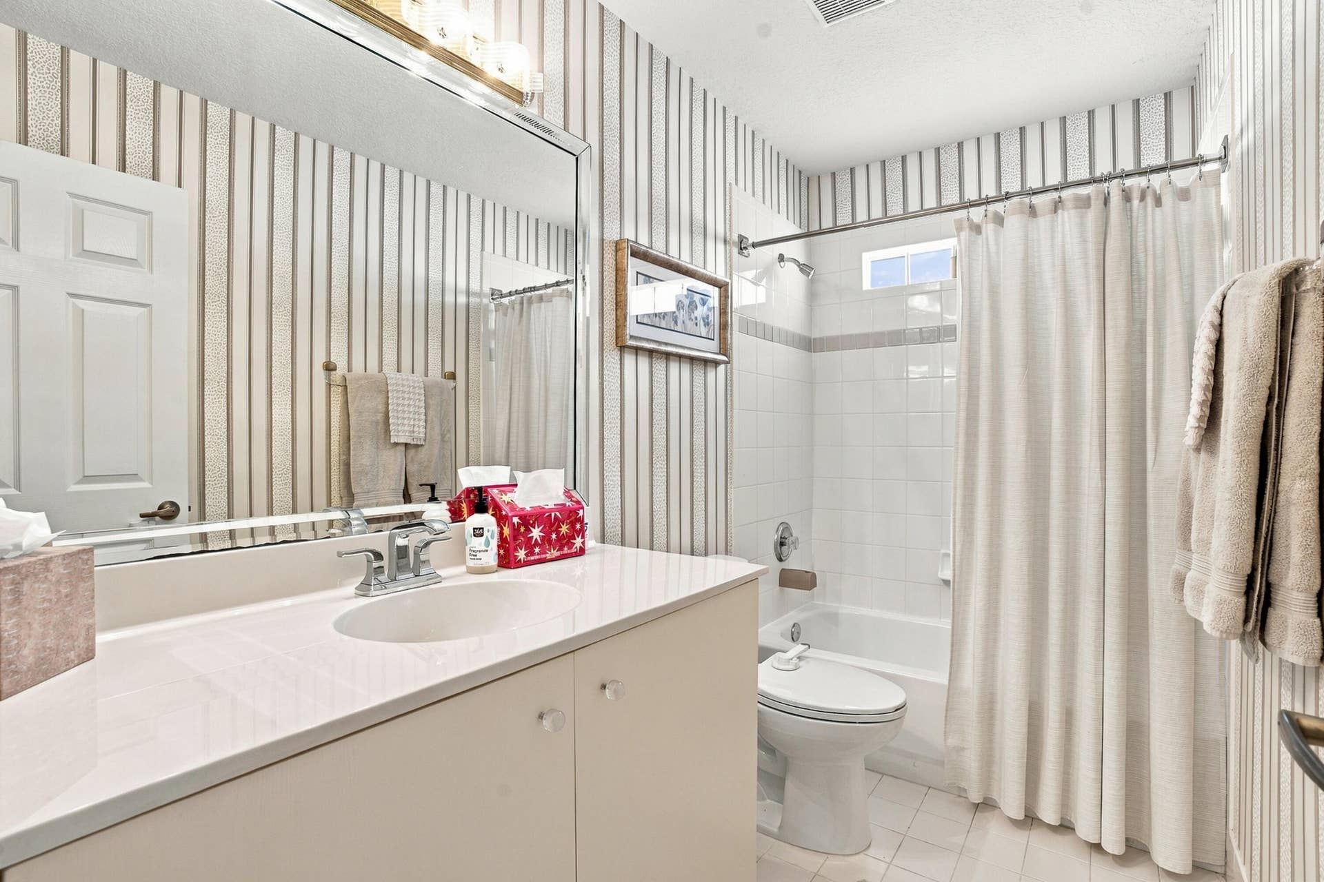11564 Augustus Drive, Boynton Beach, FL 33437 36_luxpro.media-36