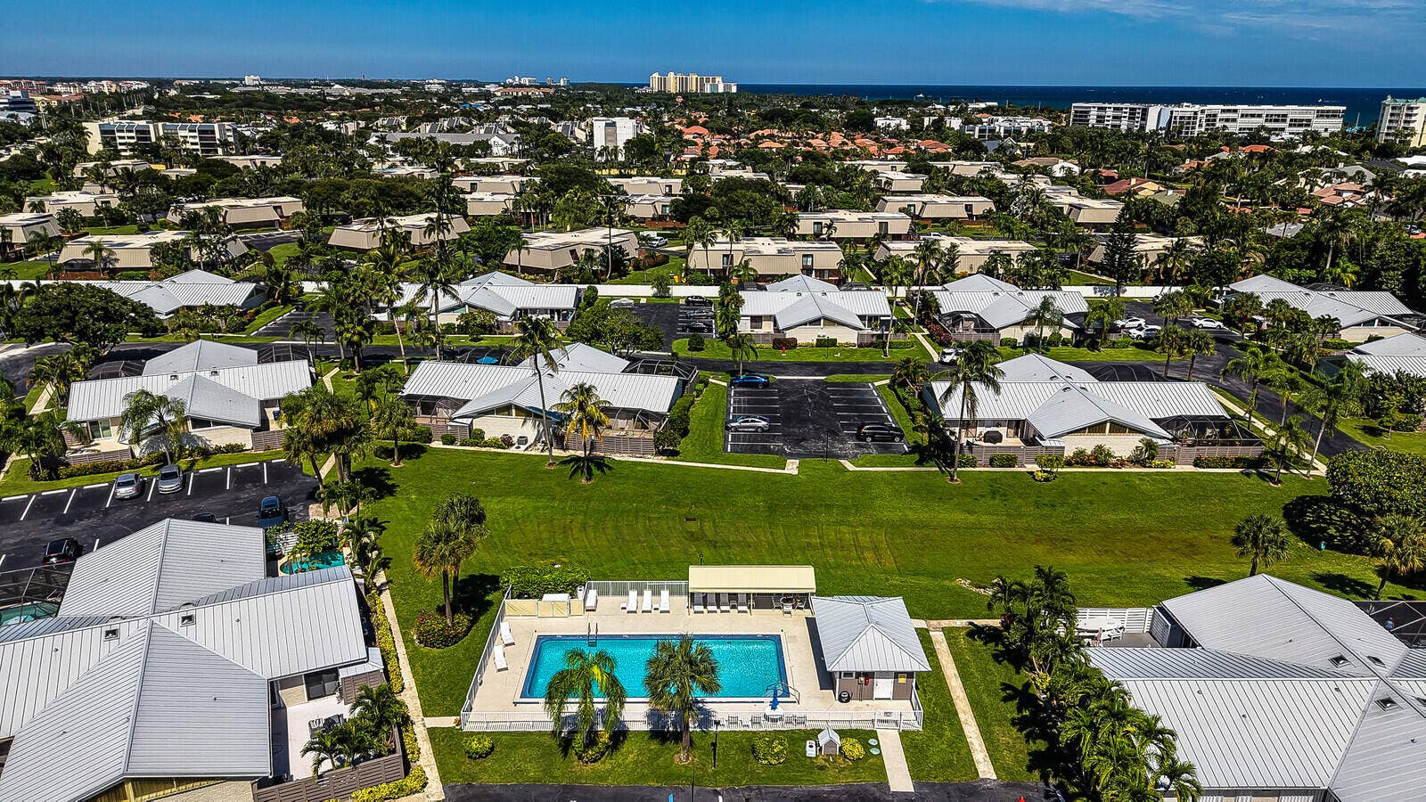 1801 S US HIGHWAY 1, #8C, Jupiter, FL 33477 Community Pool