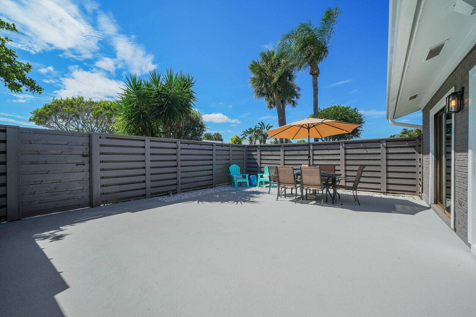 1801 S US HIGHWAY 1, #8C, Jupiter, FL 33477 Private Fenced Patio