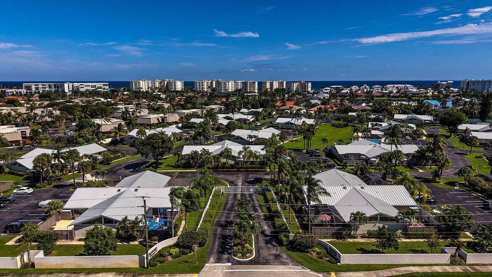 1801 S US HIGHWAY 1, #8C, Jupiter, FL 33477 Aerial Image of Community