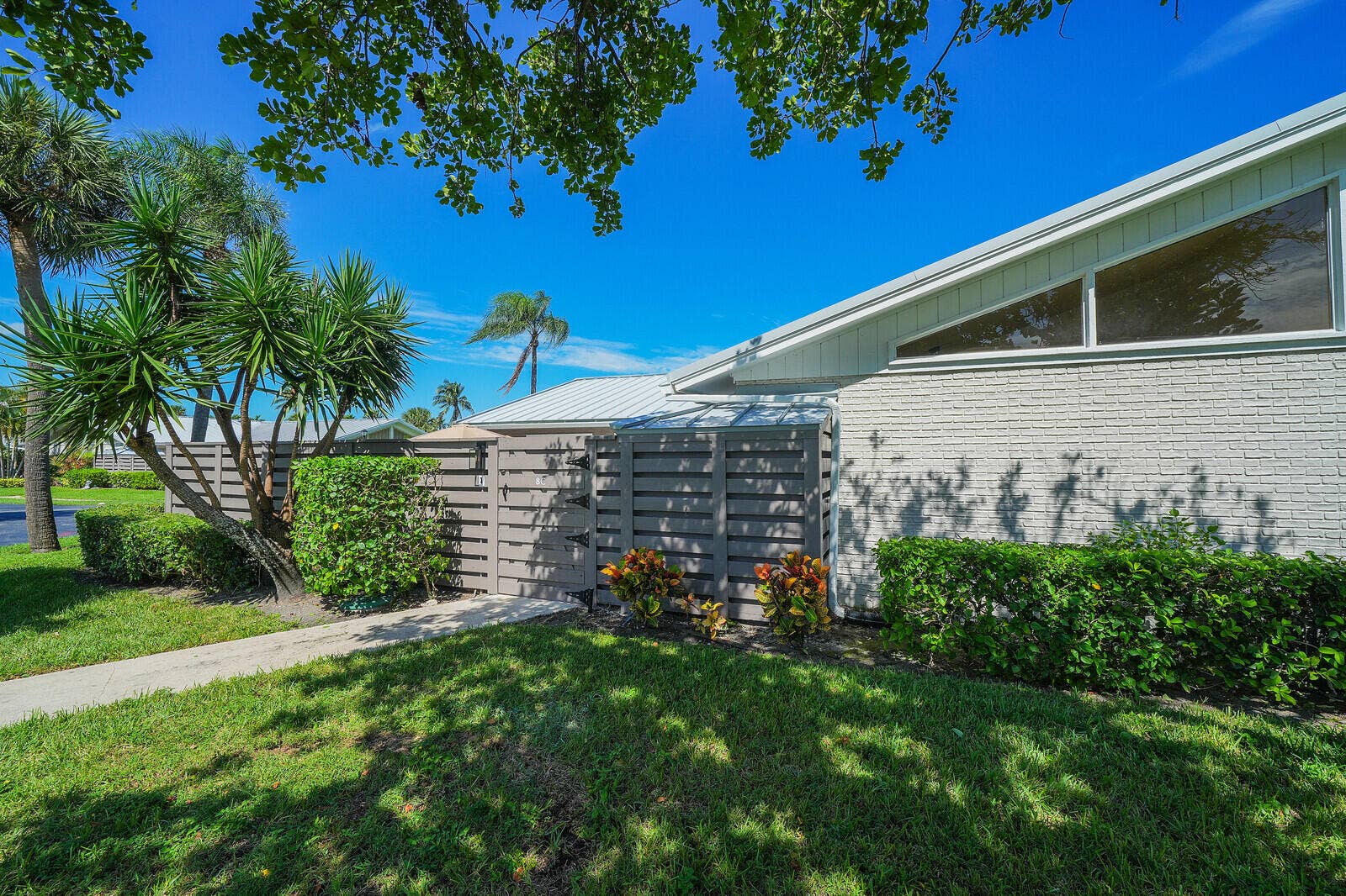 1801 S US HIGHWAY 1, #8C, Jupiter, FL 33477 Front Exterior