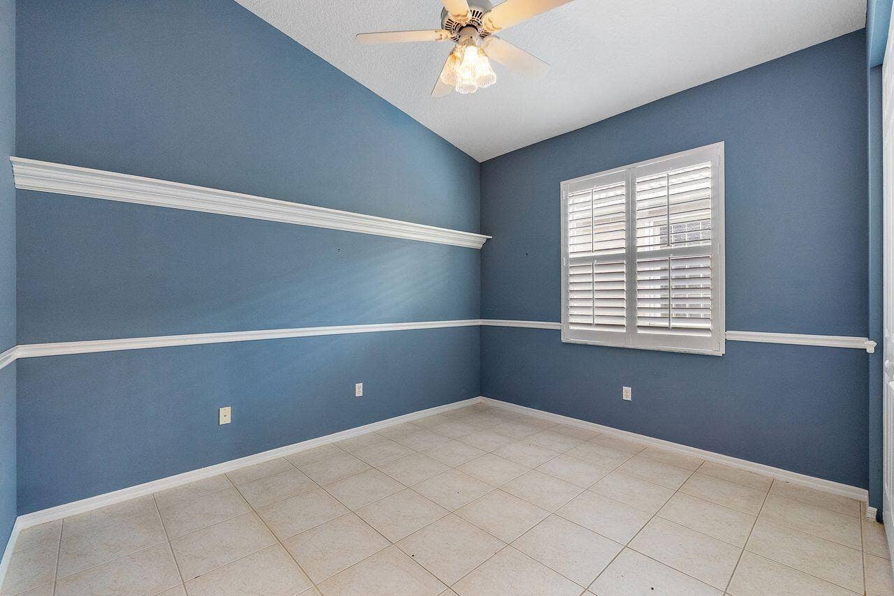 Nice high ceilings and plantation shutters