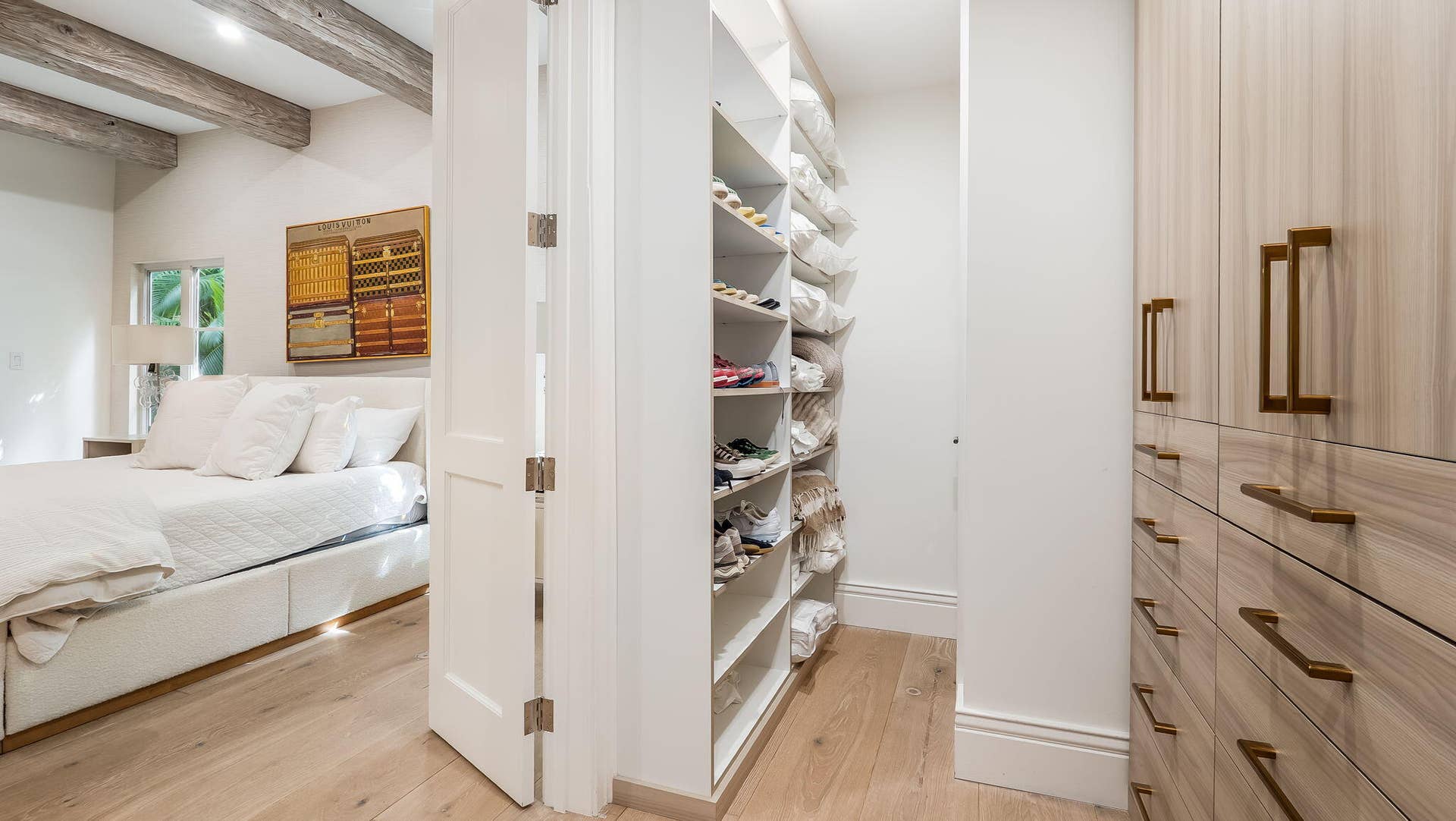130 CARDINAL Avenue, Boca Raton, FL 33486 Primary closet