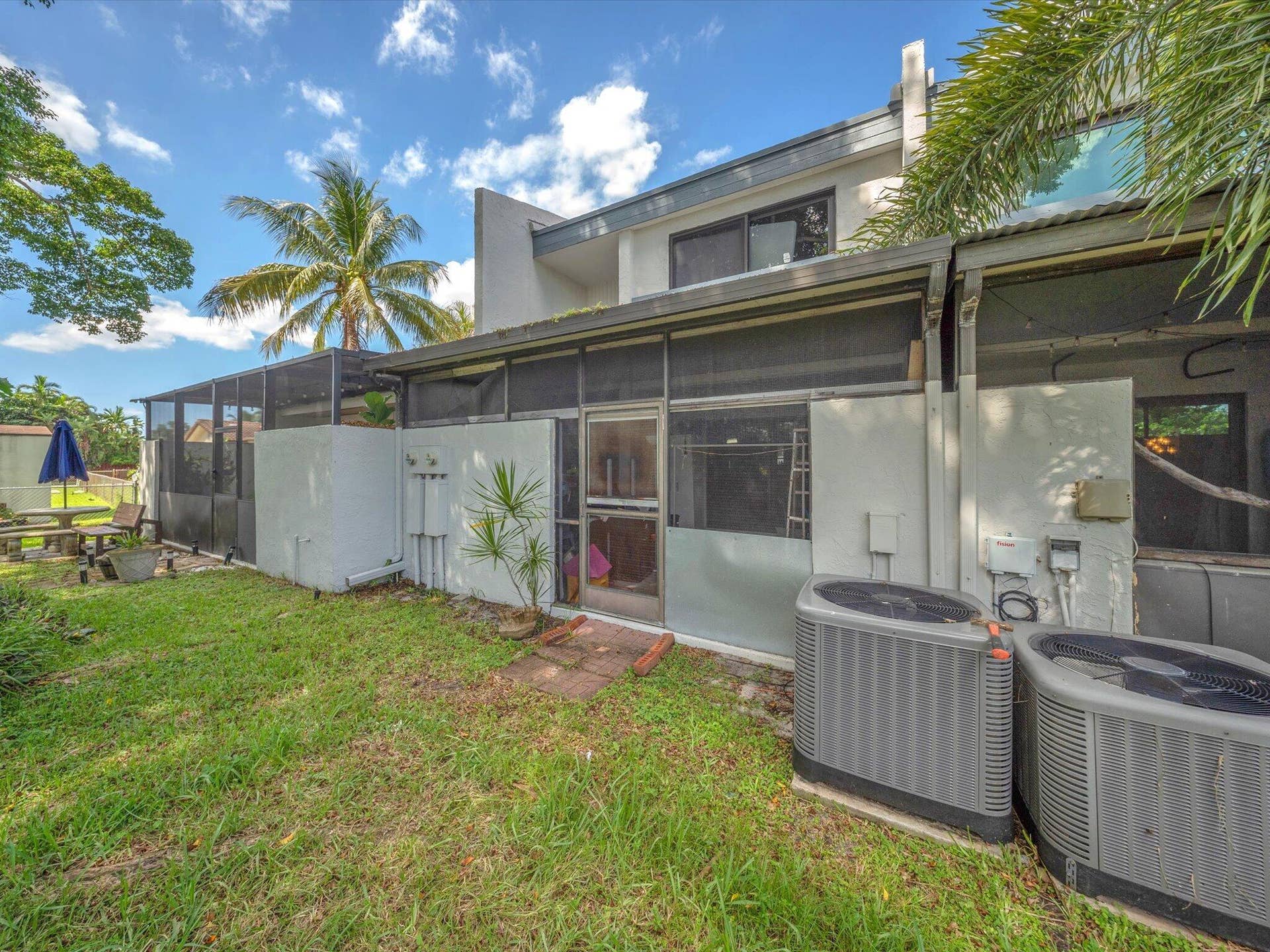 9240 NW 14th Street, Pembroke Pines, FL 33024 6-DSC0038