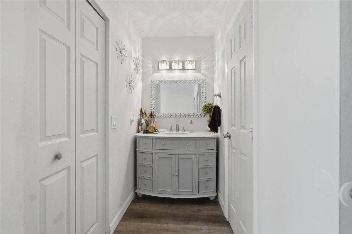9240 NW 14th Street, Pembroke Pines, FL 33024 25-aliciarentalfinalrender-25