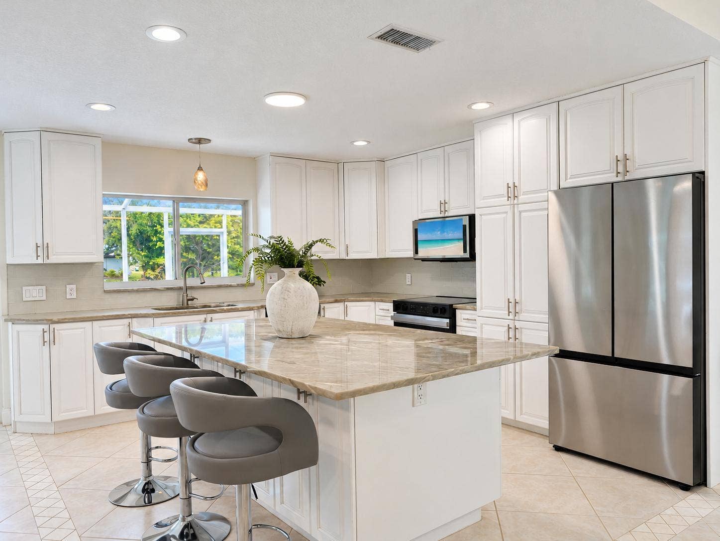 Gourmet Kitchen