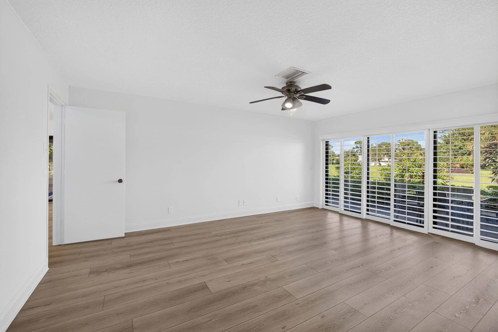 30-web-or-mls-5D1A1586