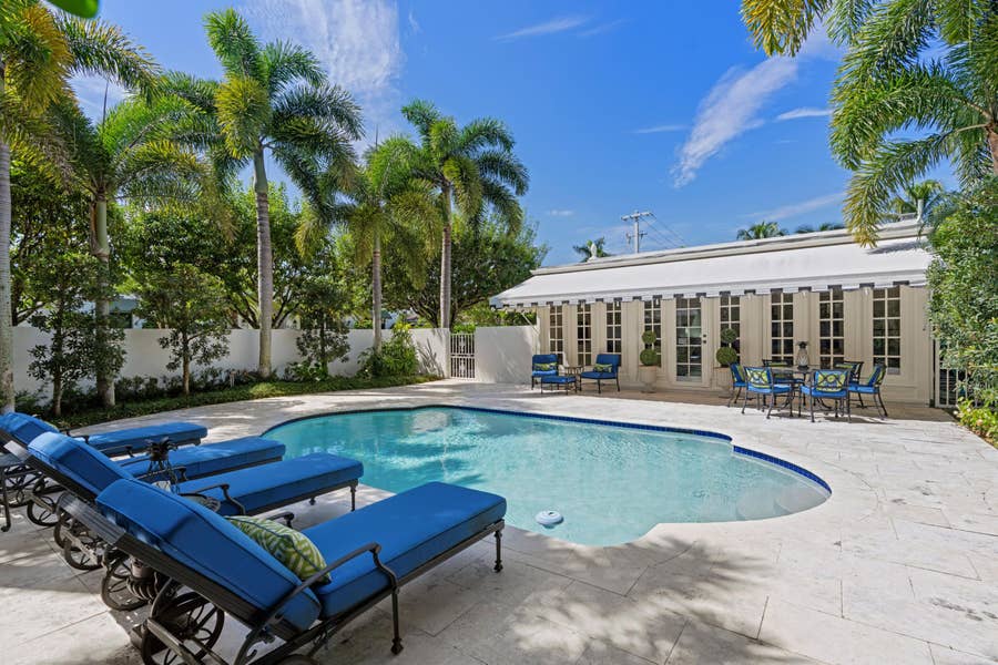 Property photo for 105 NW 7TH Street, Delray Beach, FL