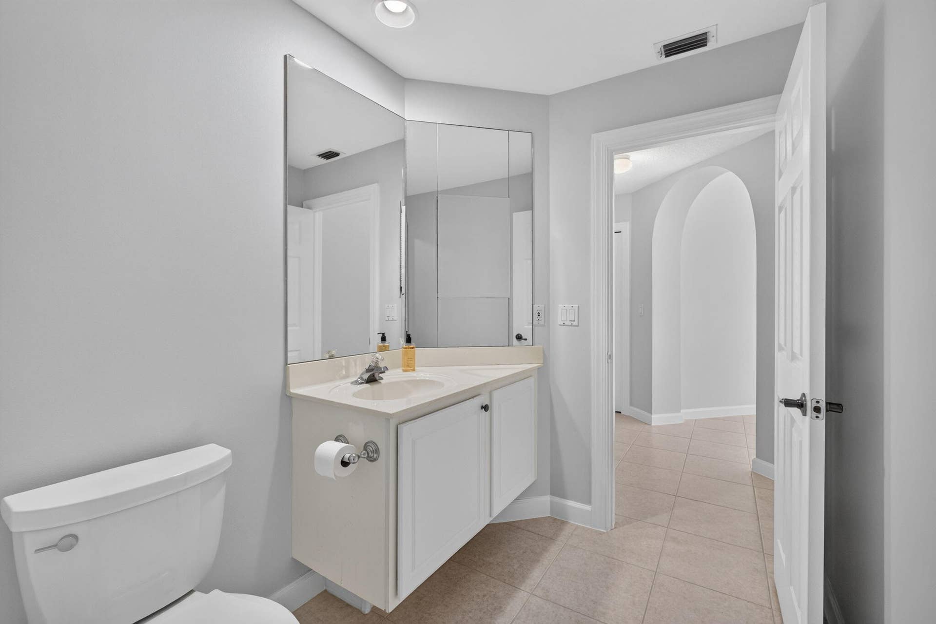 pool bathroom