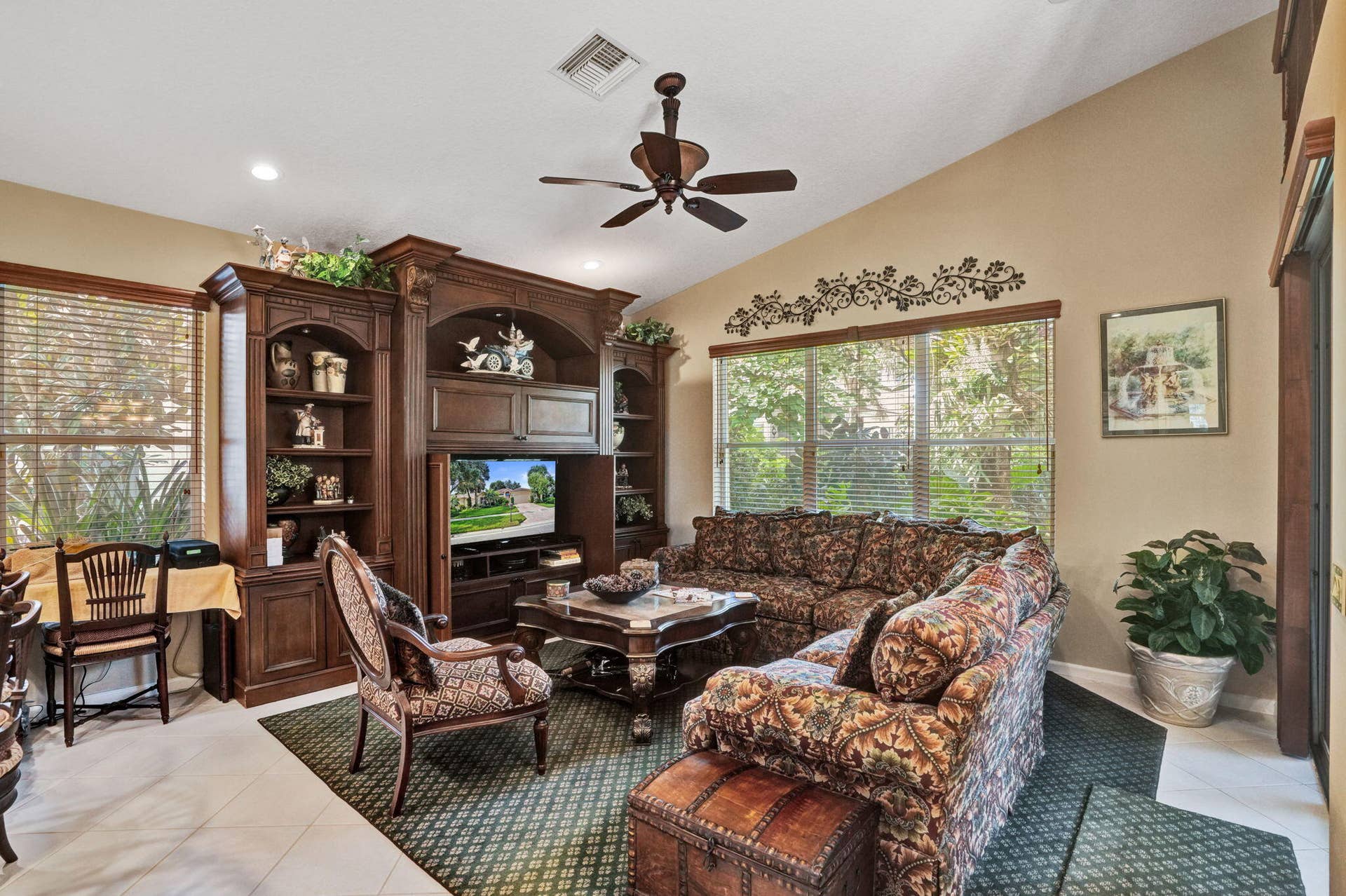 11733 CARDENAS Boulevard, Boynton Beach, FL 33437 Family Room with Views of Garden and Patio