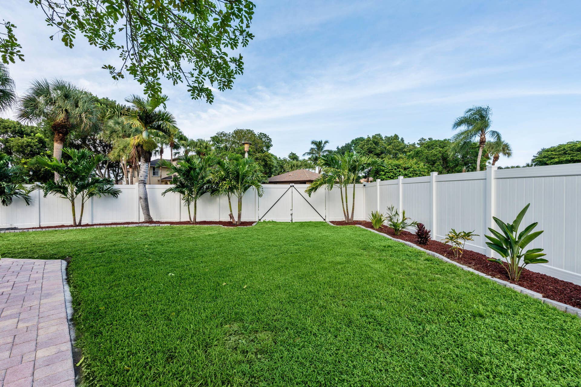 48-web-or-mls-A7400120