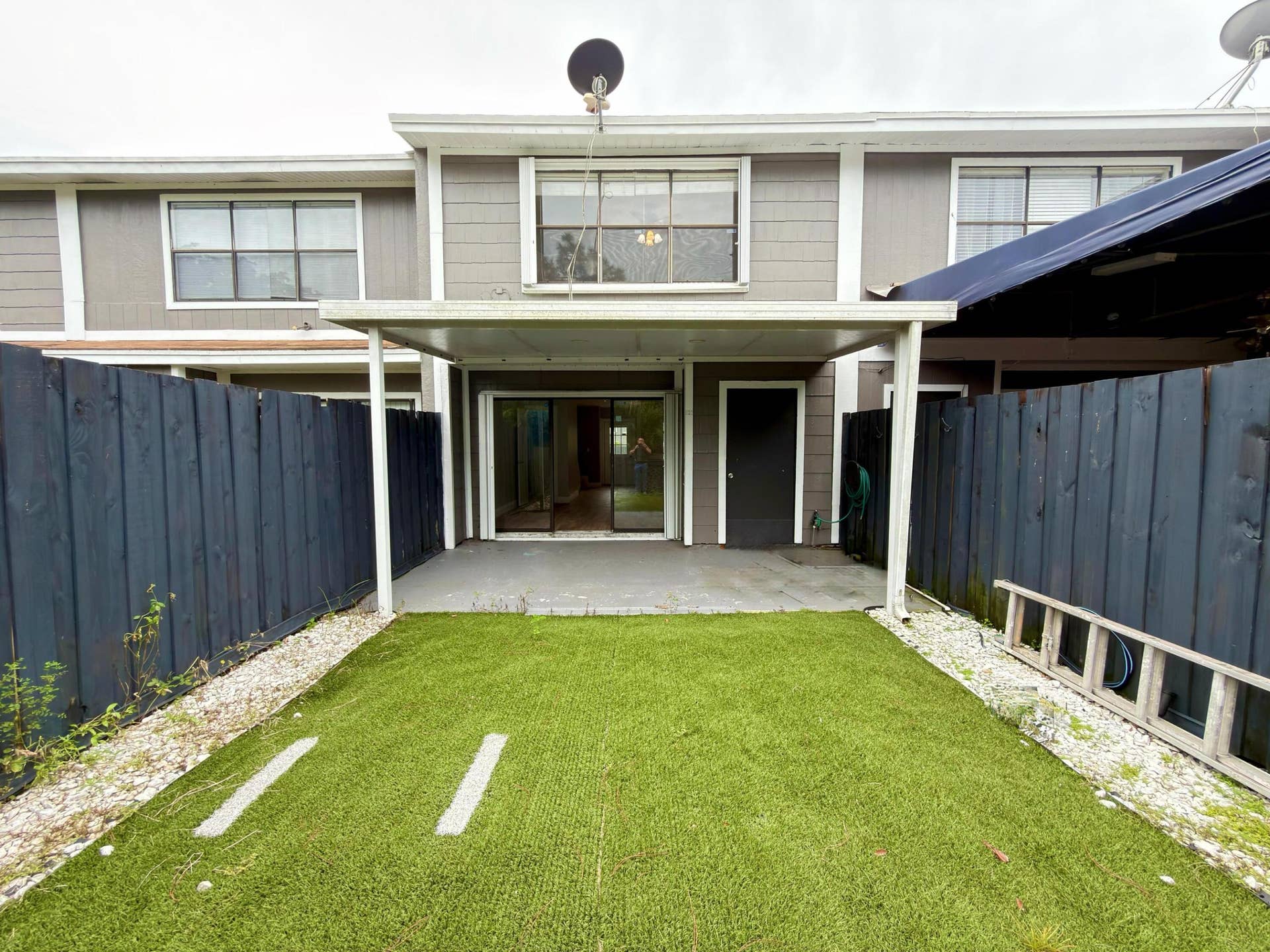FENCED PATIO