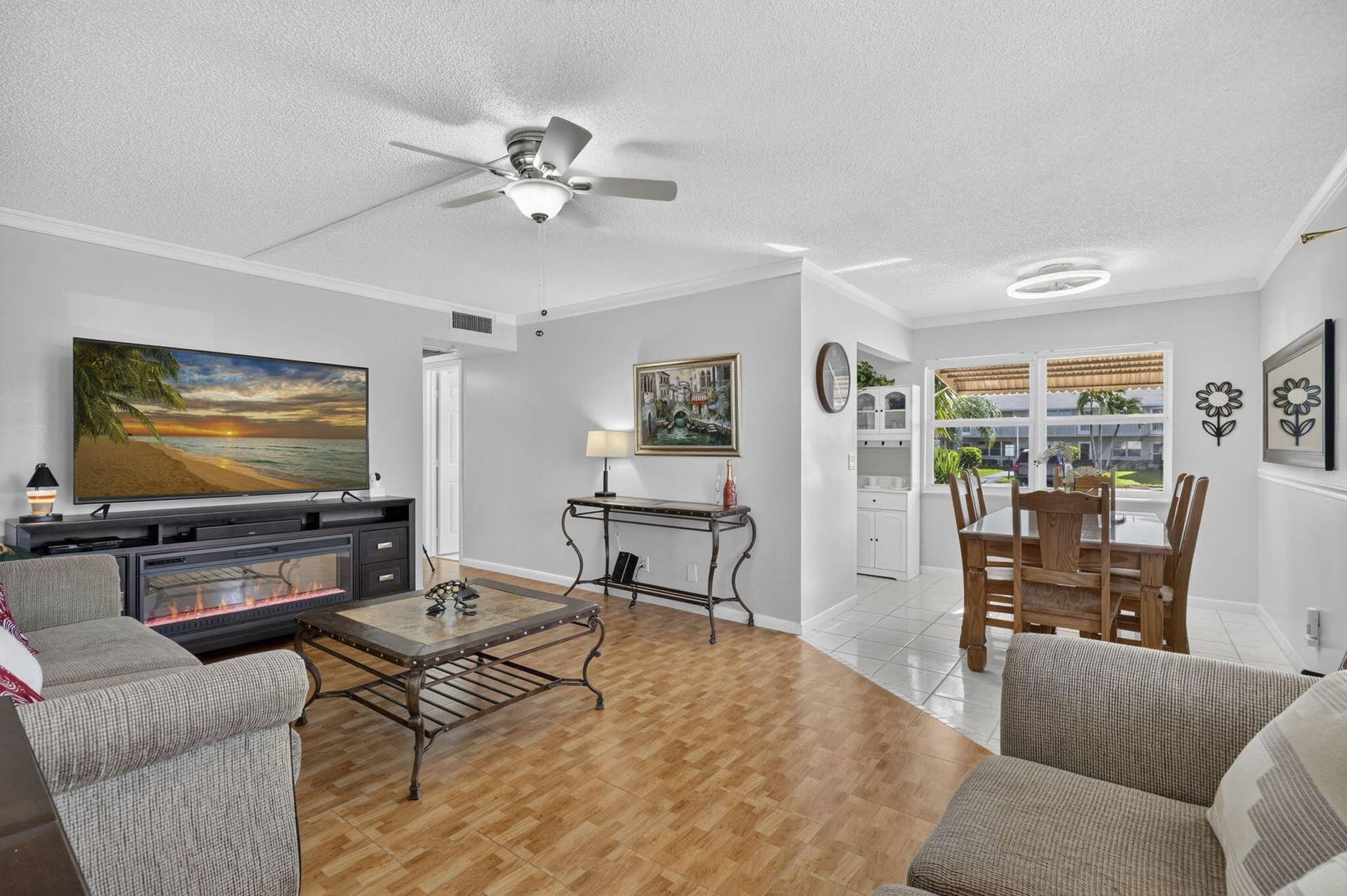 324 Chatham P, #324, West Palm Beach, FL 33417 19-web-or-mls-BS1A3527