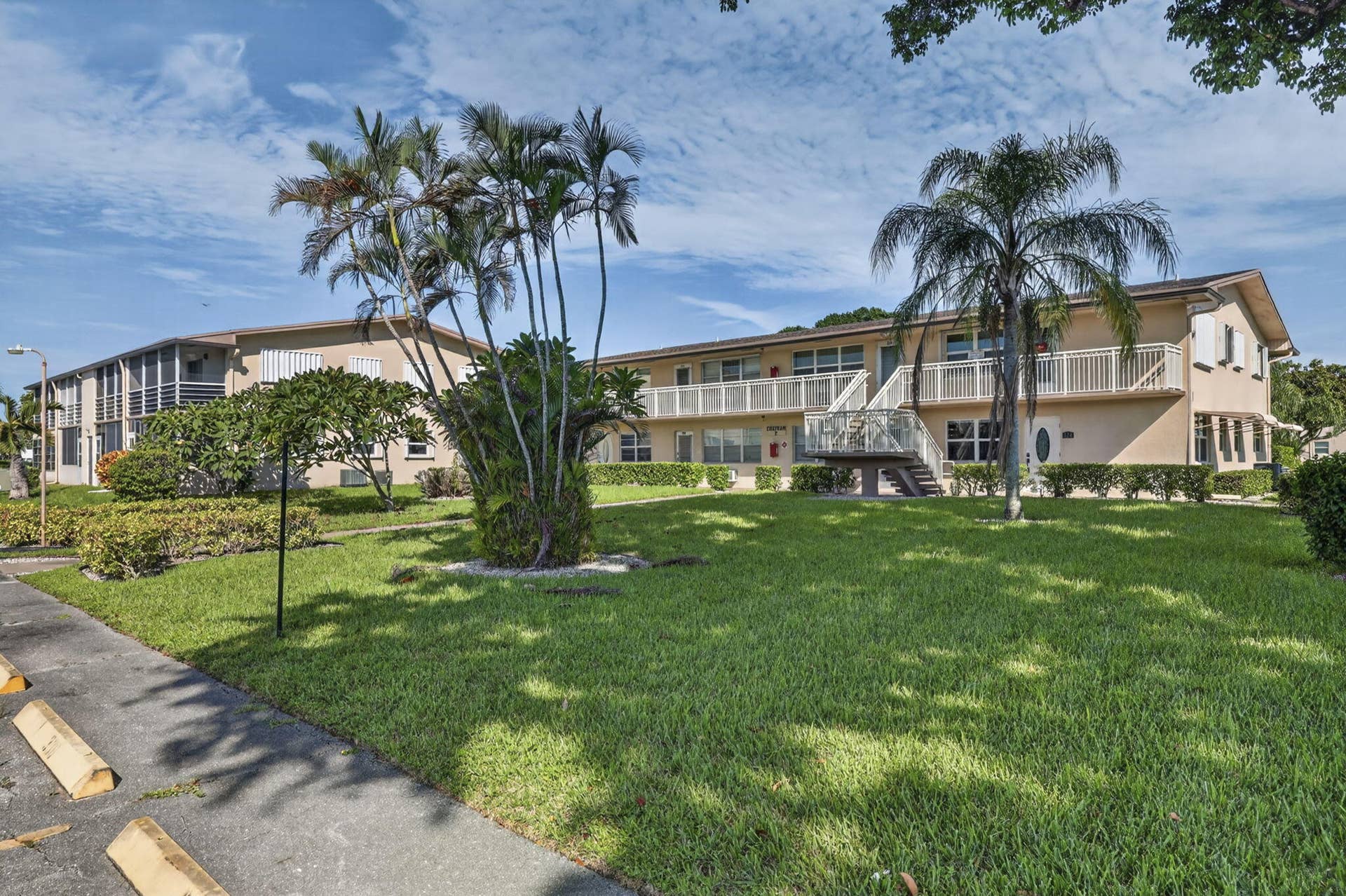 324 Chatham P, #324, West Palm Beach, FL 33417 2-web-or-mls-BS1A3583