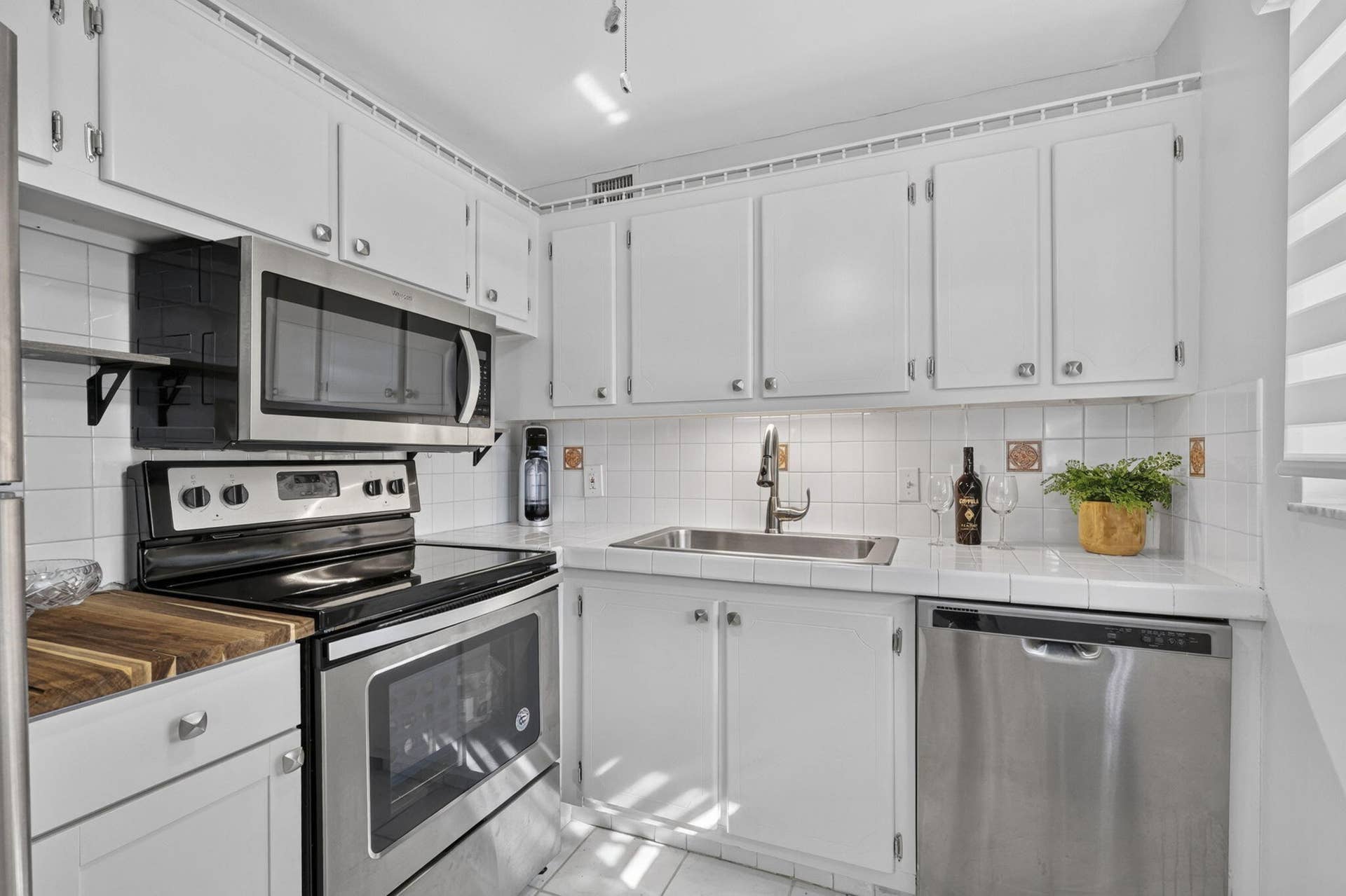 324 Chatham P, #324, West Palm Beach, FL 33417 29-web-or-mls-BS1A3398