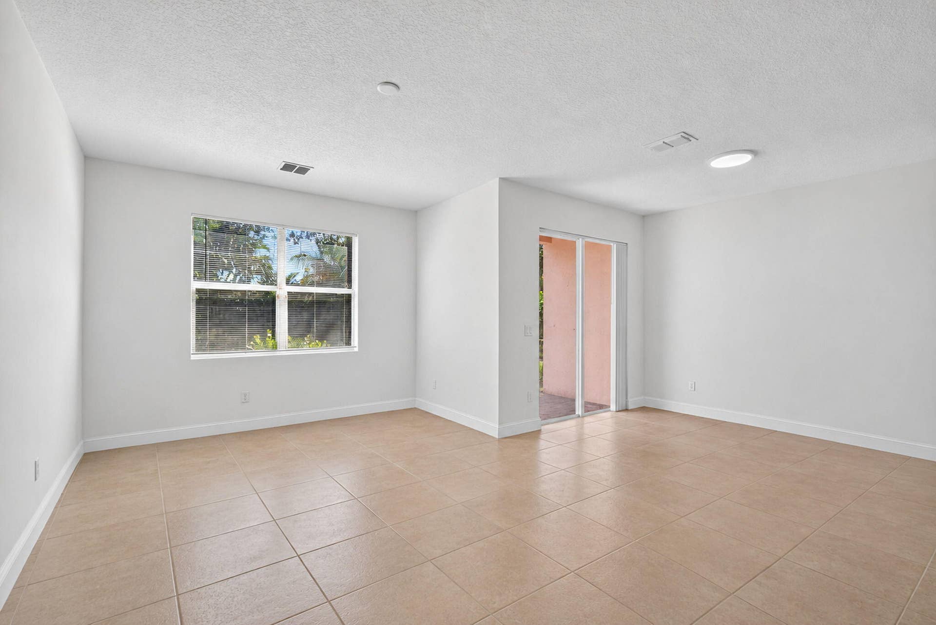 1006 Seminole Palms Drive, Greenacres, FL 33463 13-web-or-mls-DSC_5317