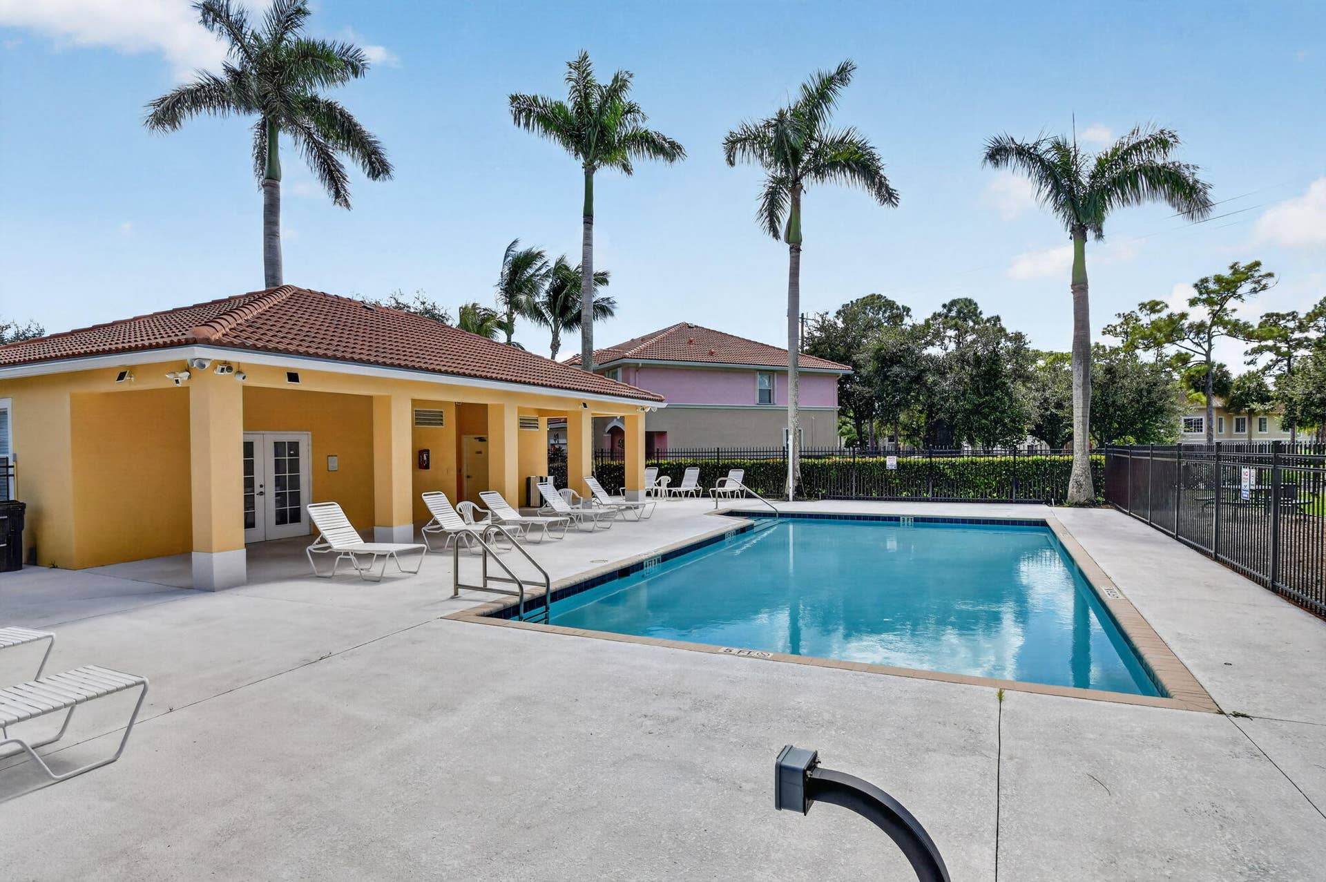 1006 Seminole Palms Drive, Greenacres, FL 33463 40-web-or-mls-DSC_5457