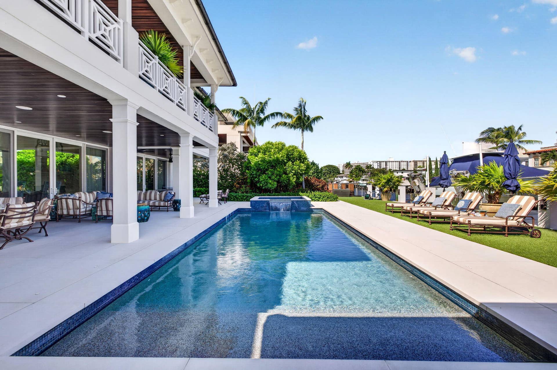 132_Pool and Spa - View 3