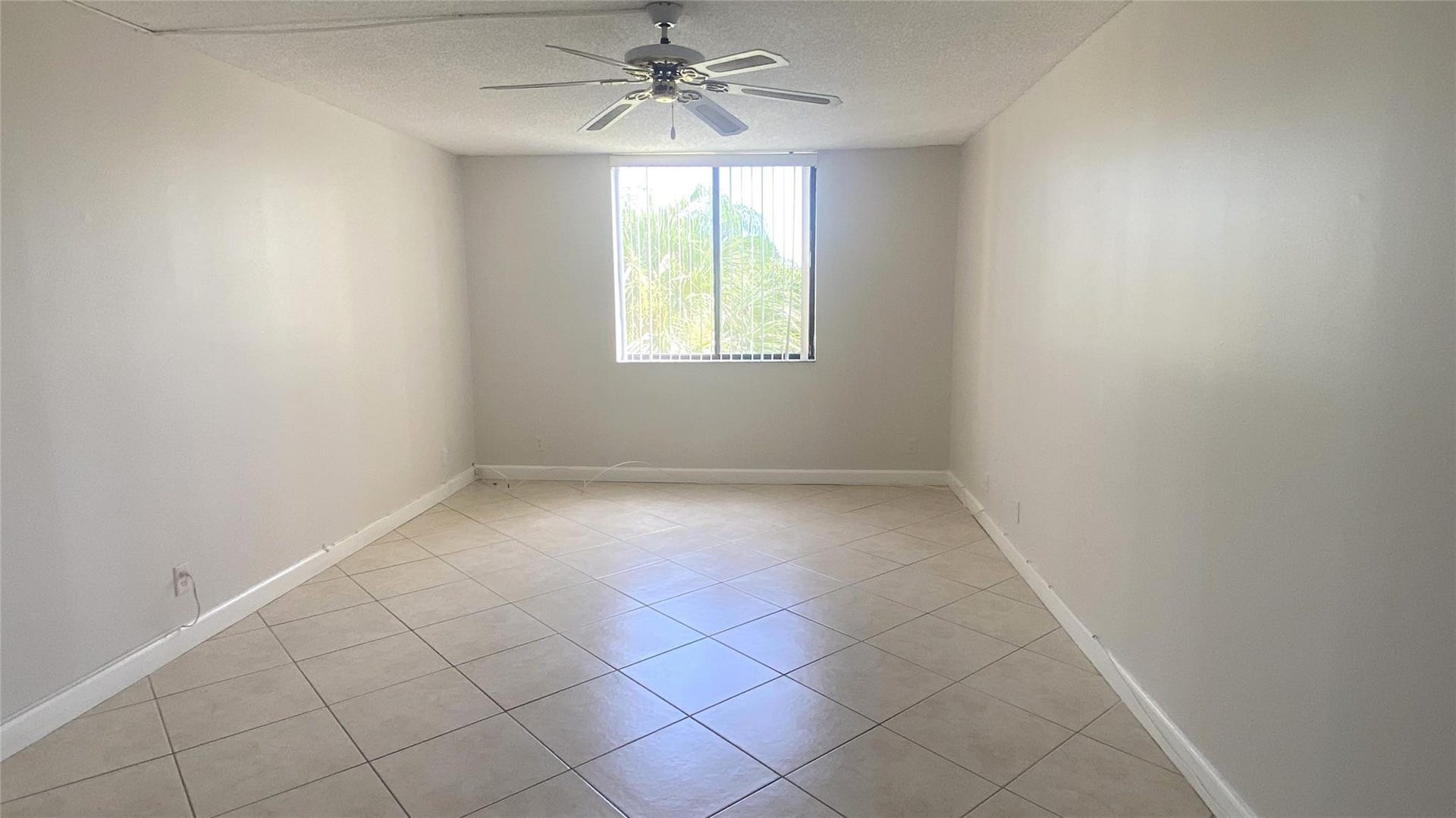 733 SE 1ST Way, #302, Deerfield Beach, Deerfield Beach, FL 33441 Photo 9