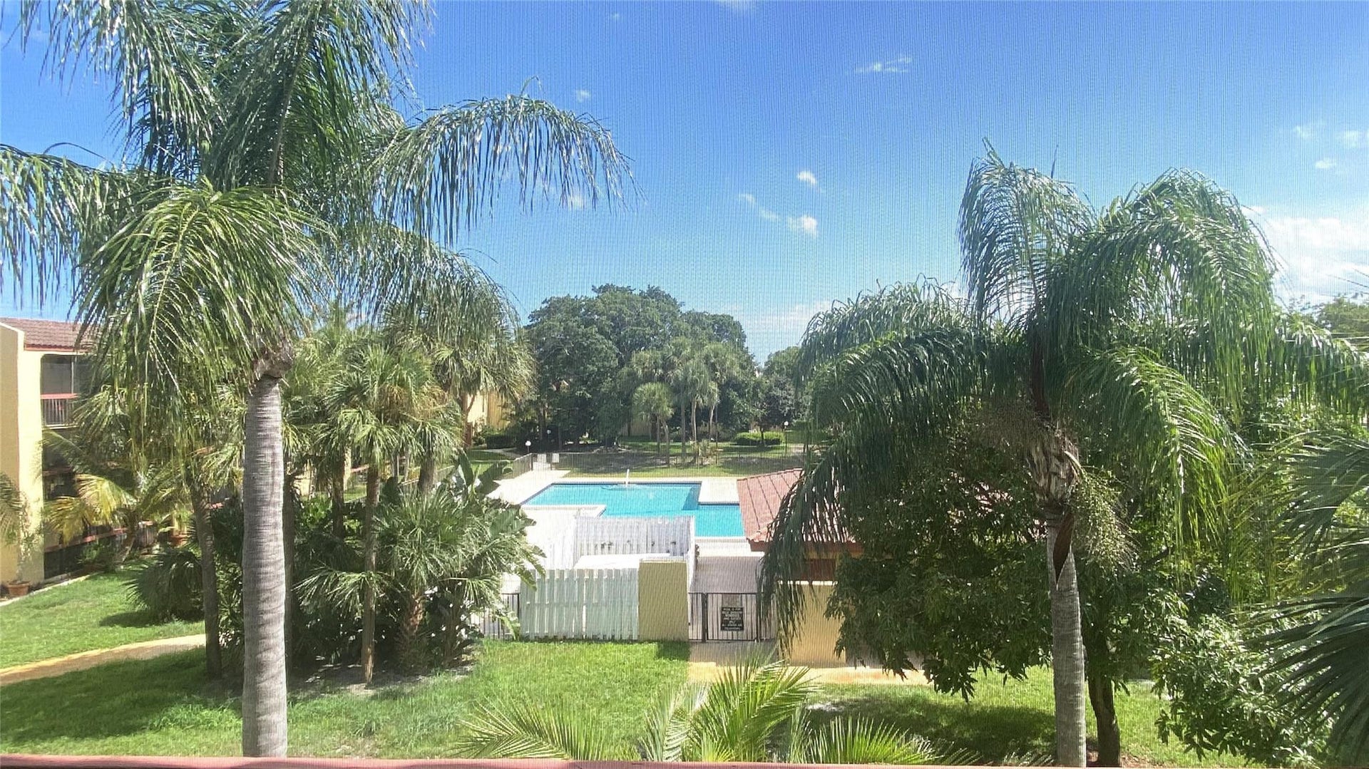 733 SE 1ST Way, #302, Deerfield Beach, Deerfield Beach, FL 33441 Photo 2