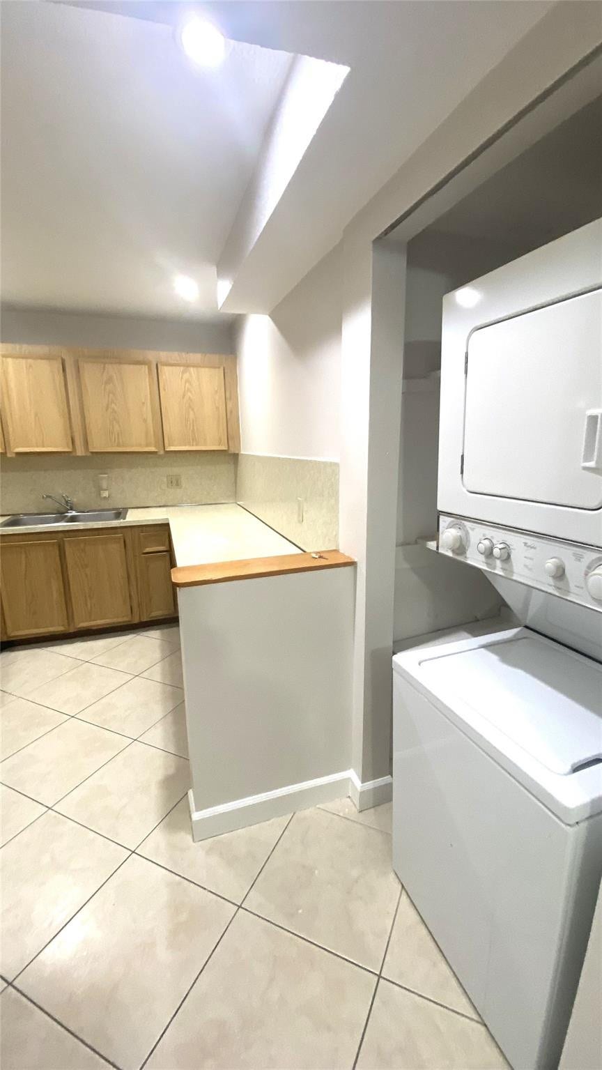 733 SE 1ST Way, #302, Deerfield Beach, Deerfield Beach, FL 33441 Photo 5