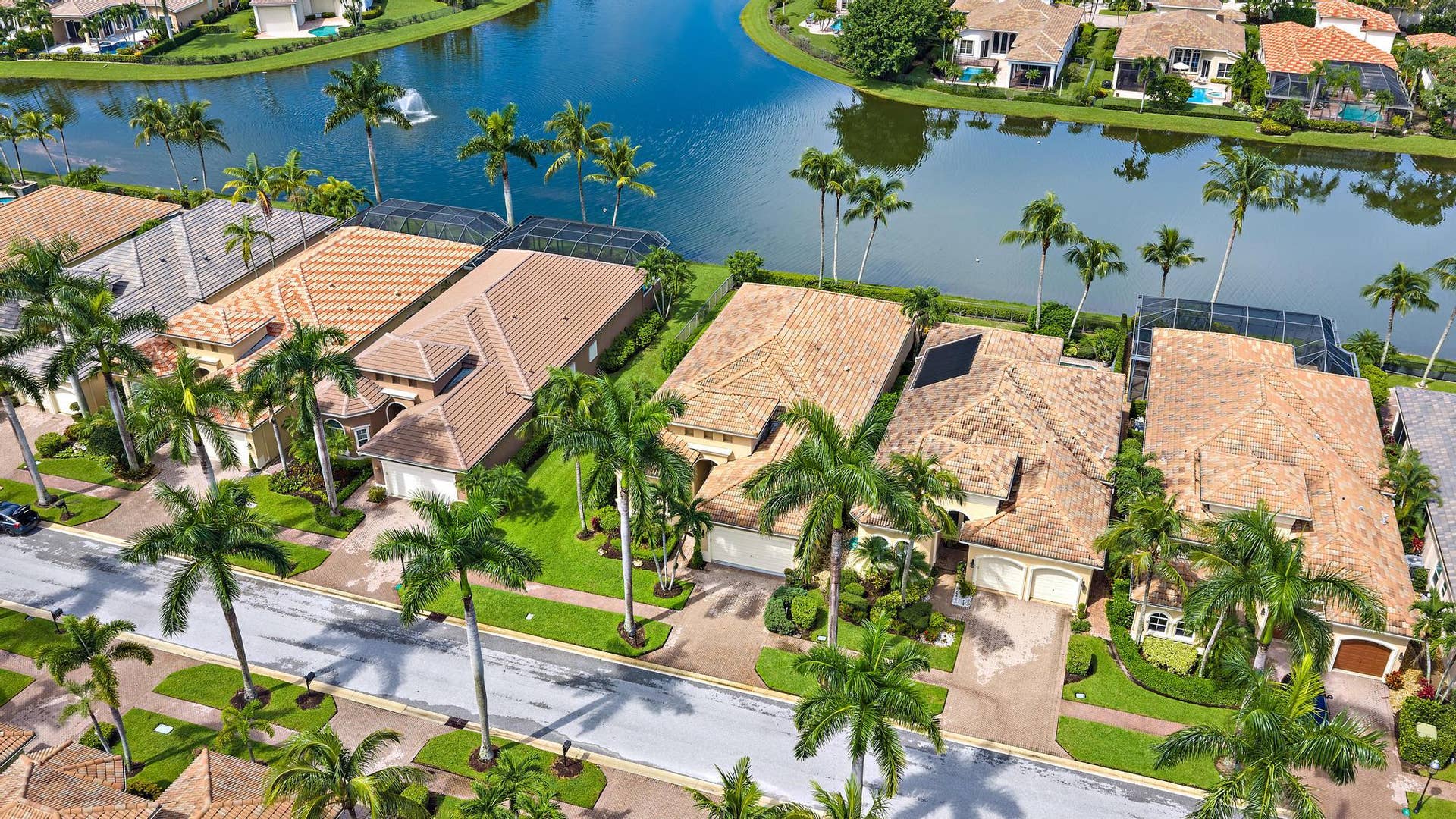 10315 Terra Lago Dr-27