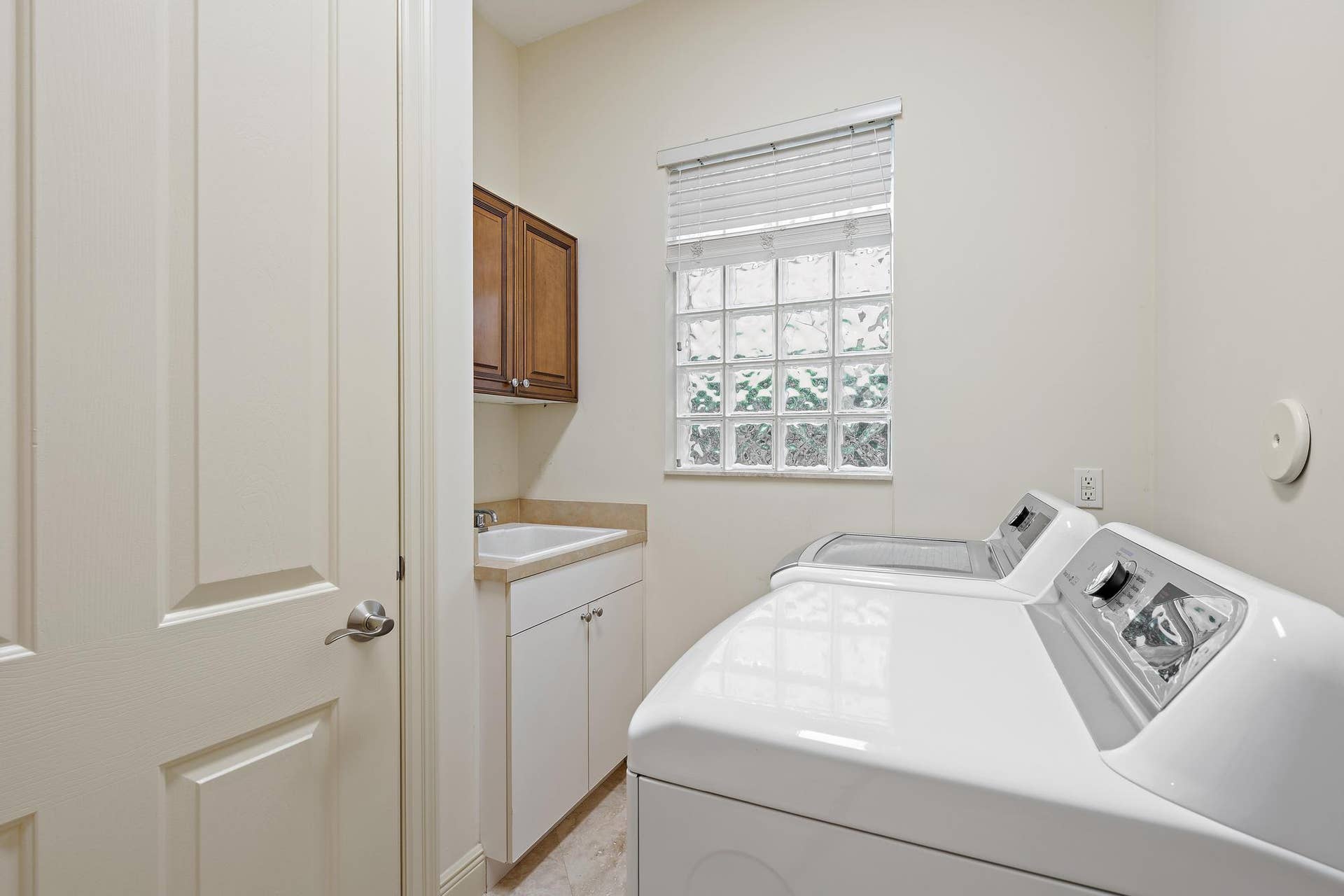 10315 Terra Lago Dr-3
