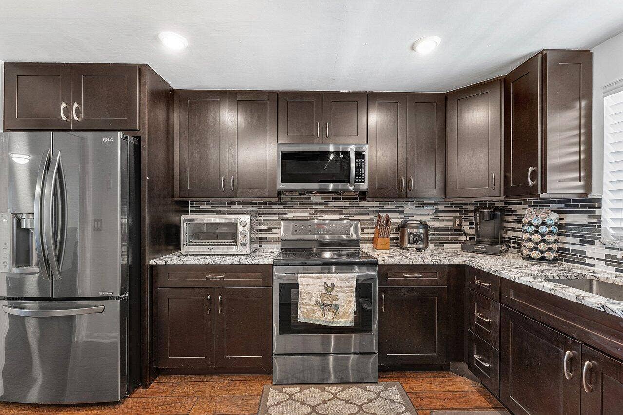 022-3040LakeShoreDrive-502-RivieraBeach-