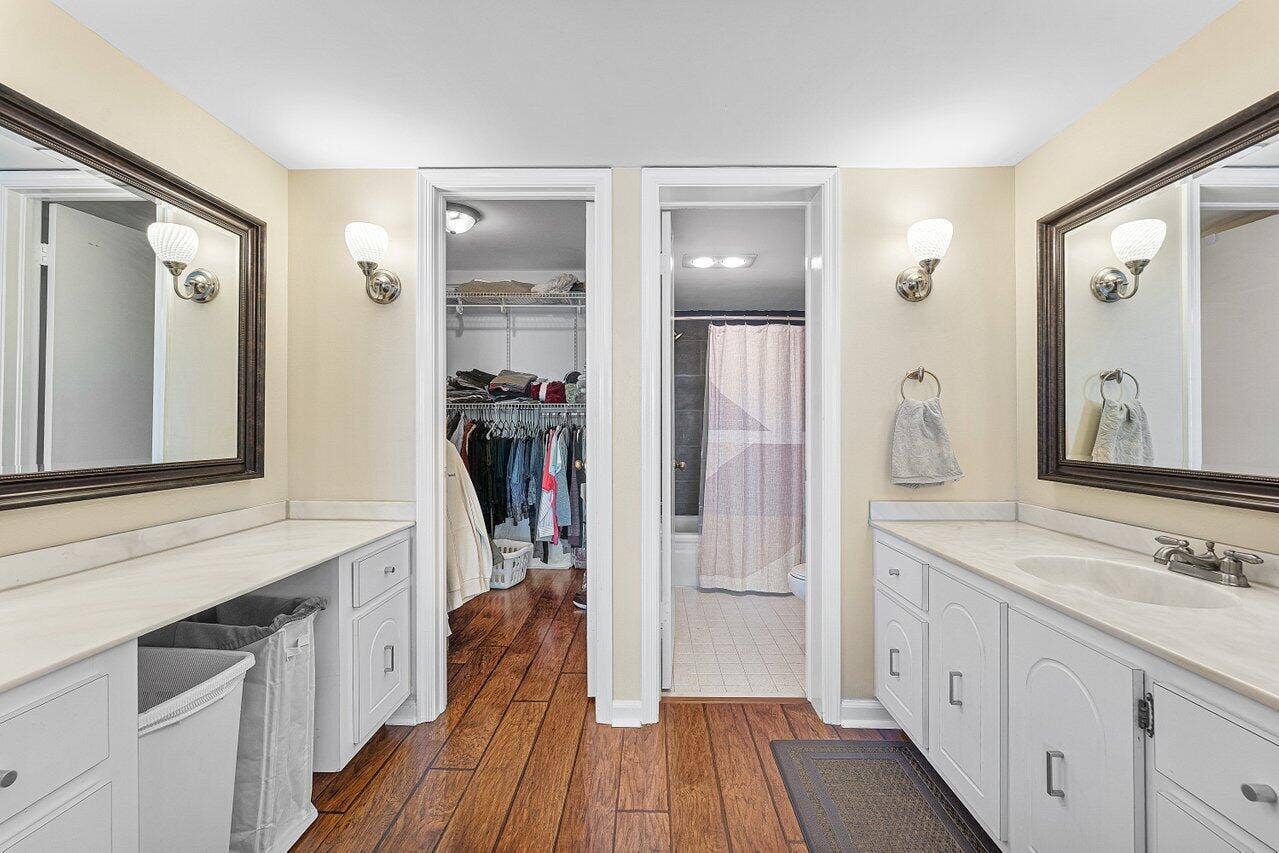 010-3040LakeShoreDrive-502-RivieraBeach-