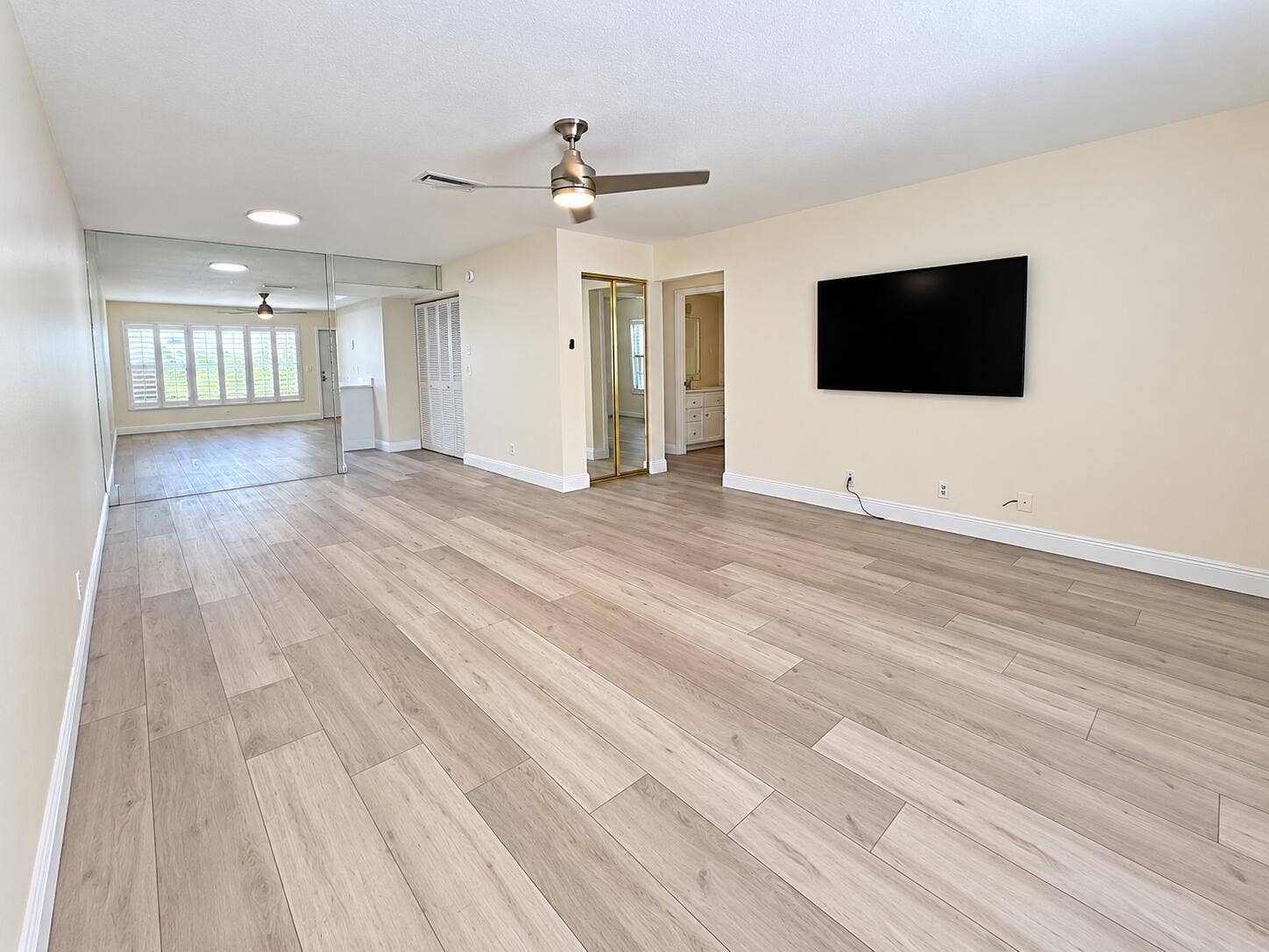 431 JUPITER LAKES Boulevard, #2114D, Jupiter, Jupiter, FL 33458 DDE7A8CF-F00C-45D9-B8C9-1E5F64ECE70E