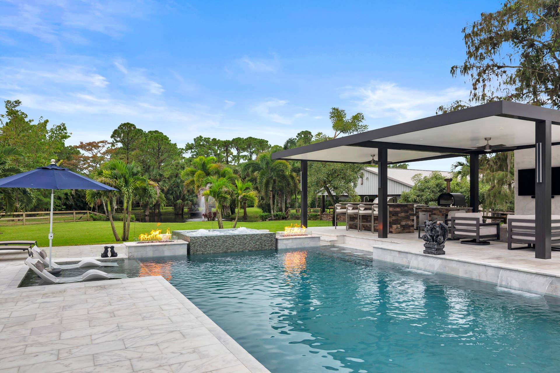 pool/patio