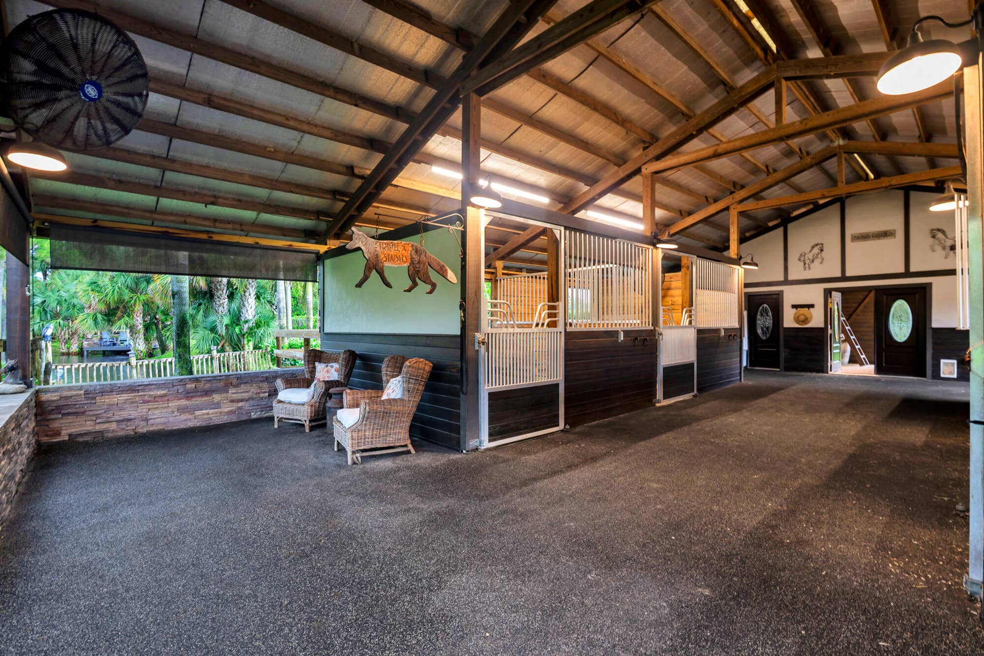 barn