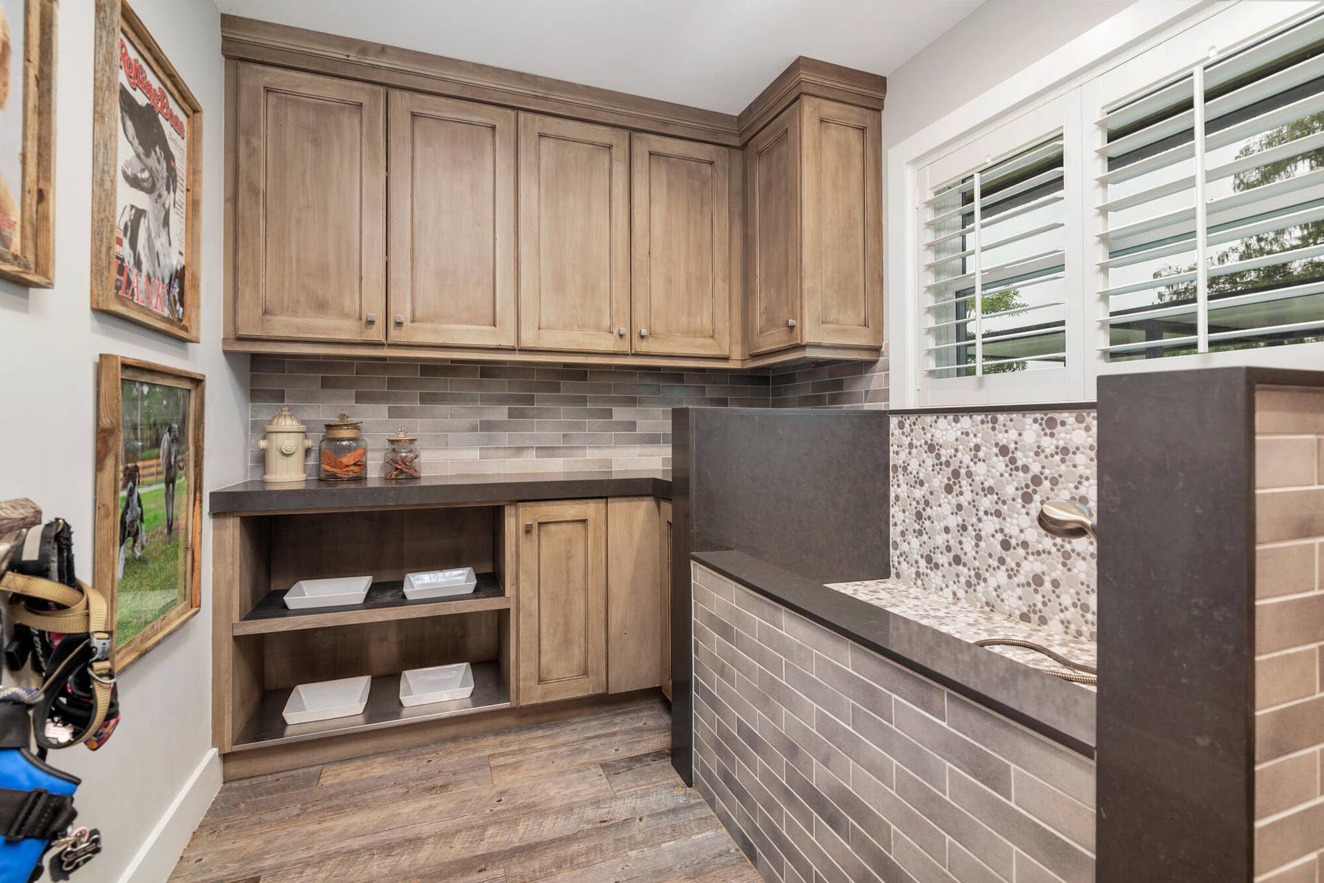 laundry/mud room