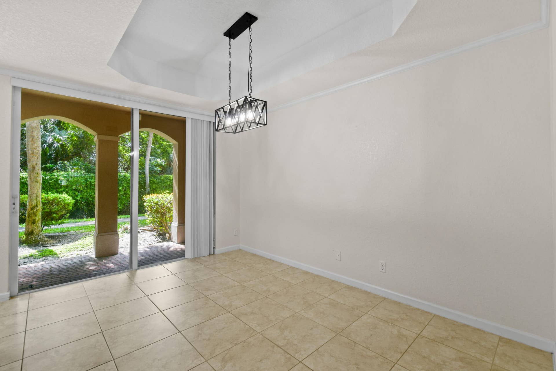 2912HiddenHillsRd#1202(17)