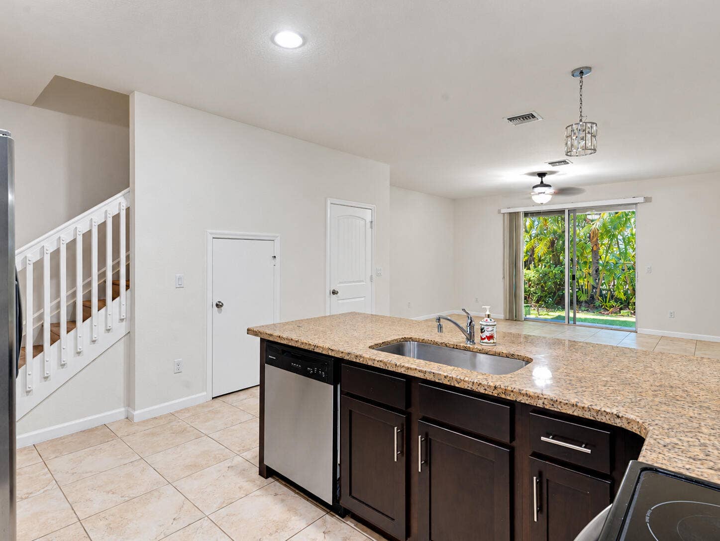 367 SE 1ST Drive, Deerfield Beach, FL 33441 AFP06595