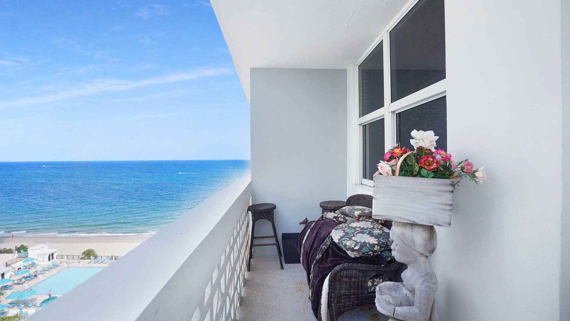 BALCONY VIEW