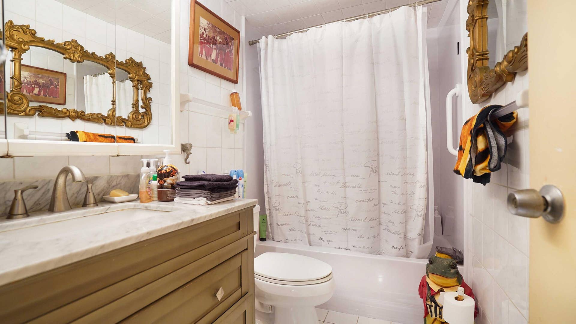 MASTER BATH