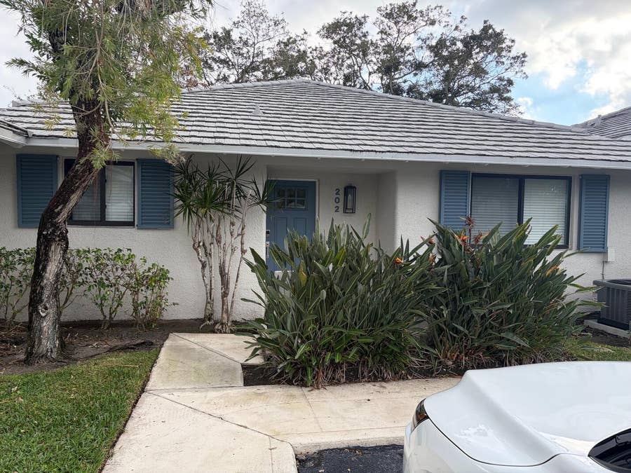 Property photo for 202 CLUB Drive, Palm Beach Gardens, FL