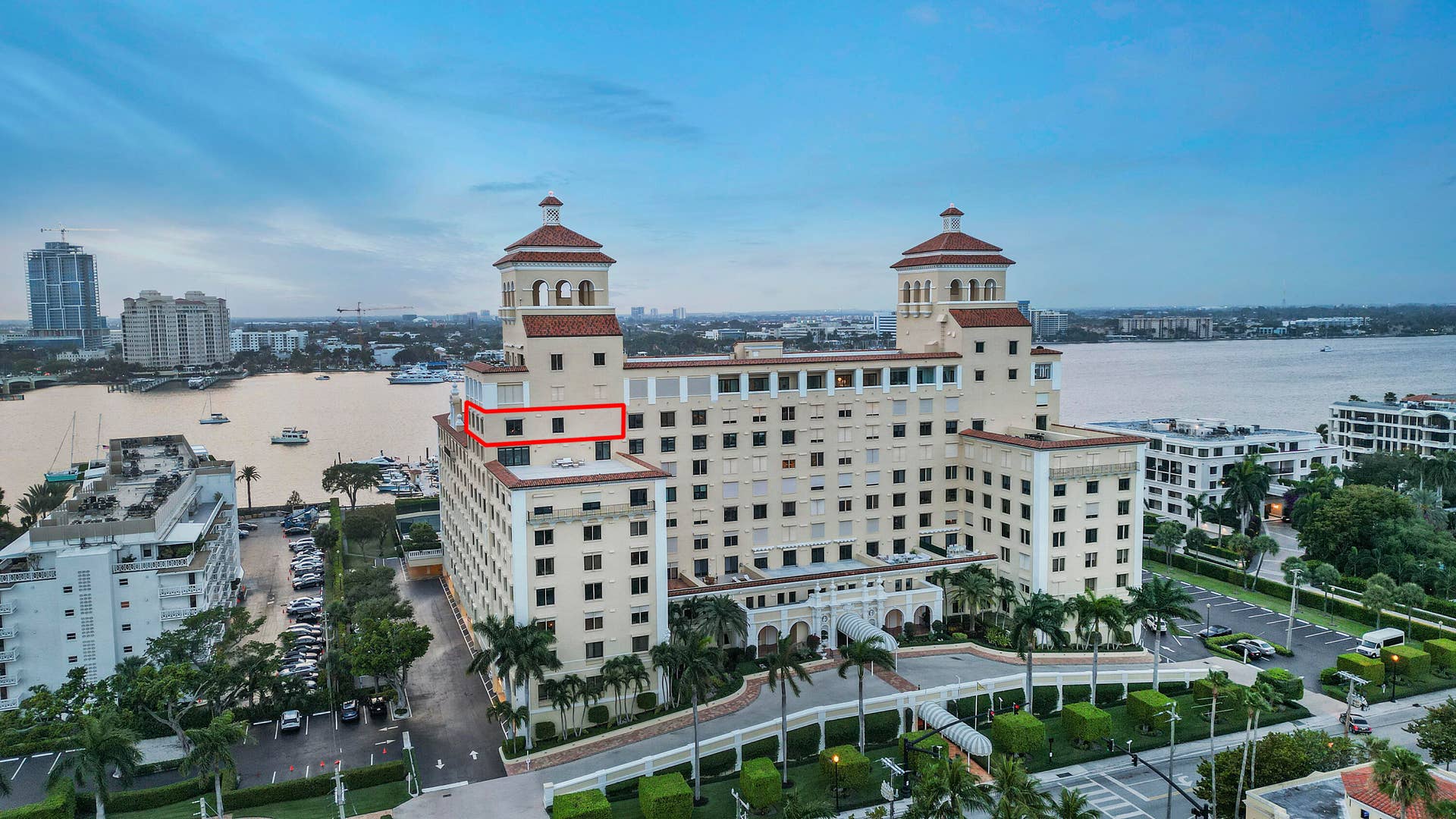 150 BRADLEY Place, #906, Palm Beach, Palm Beach, FL 33480 Red Outline