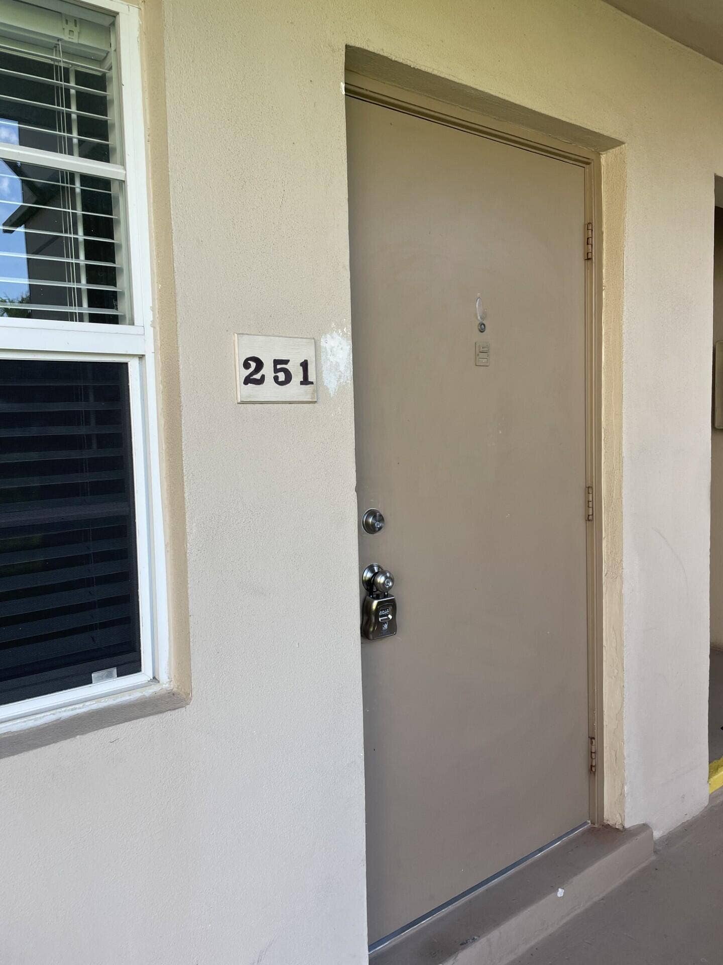 251 SHEFFIELD K, West Palm Beach, FL 33417 251 Sheffield K