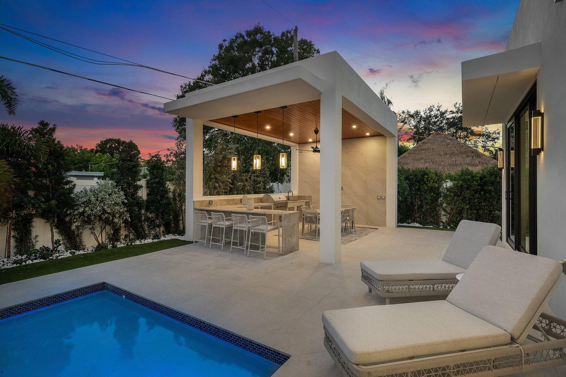 072-680HastingsStreet-BocaRaton-FL-33487