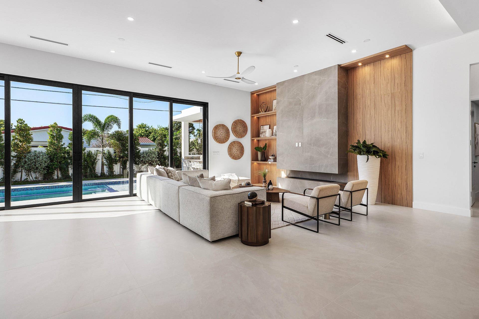 016-680HastingsStreet-BocaRaton-FL-33487
